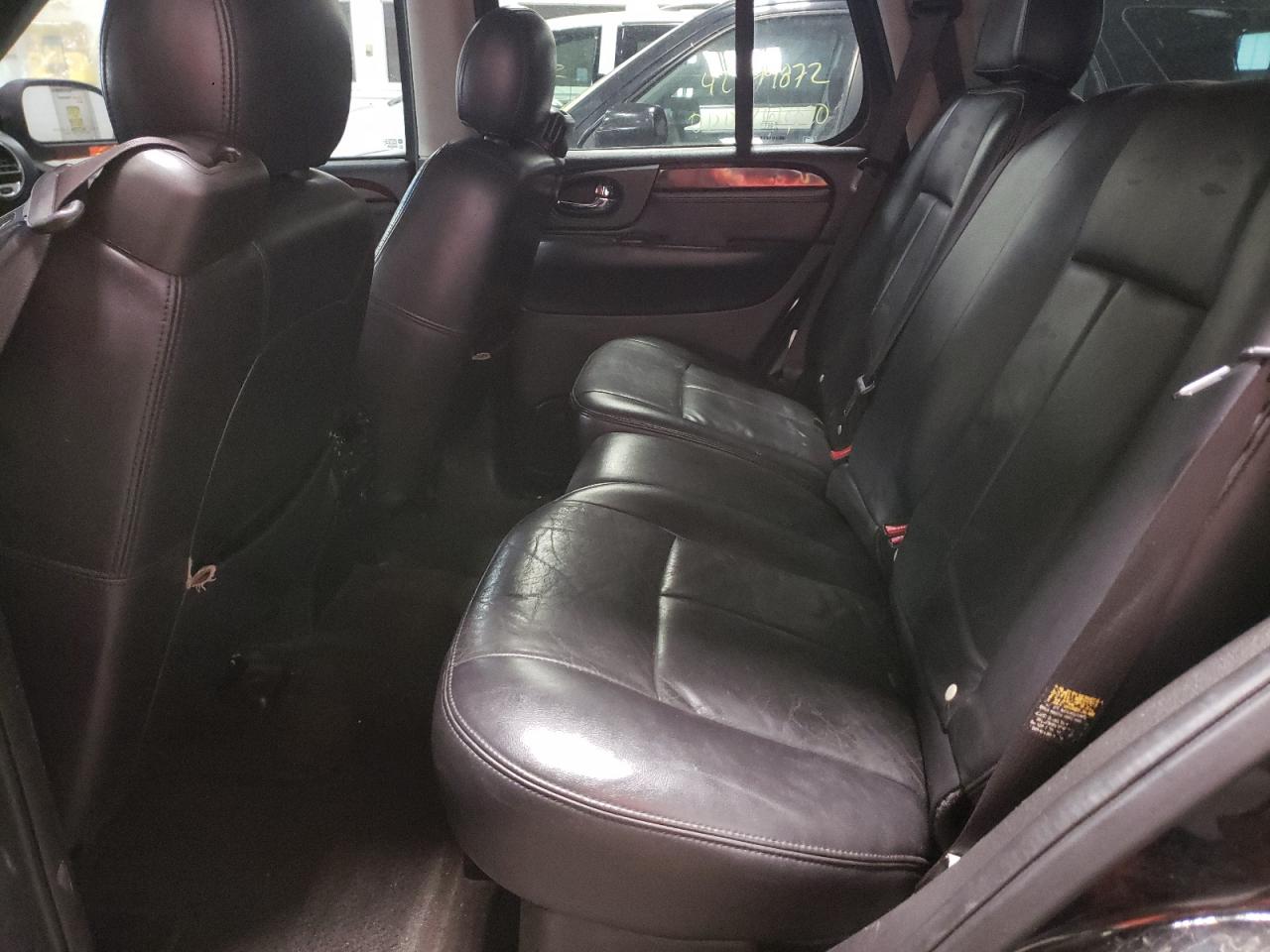 Photo 6 from auction – 2005 GMC ENVOY with VIN 1GKDT13S852372732