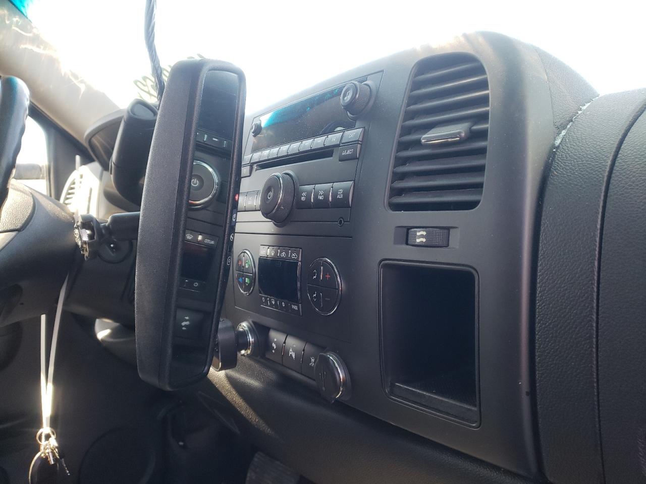 Photo 9 from auction – 2011 CHEVROLET 2500 HD with VIN 1GC1KXCG4BF102661