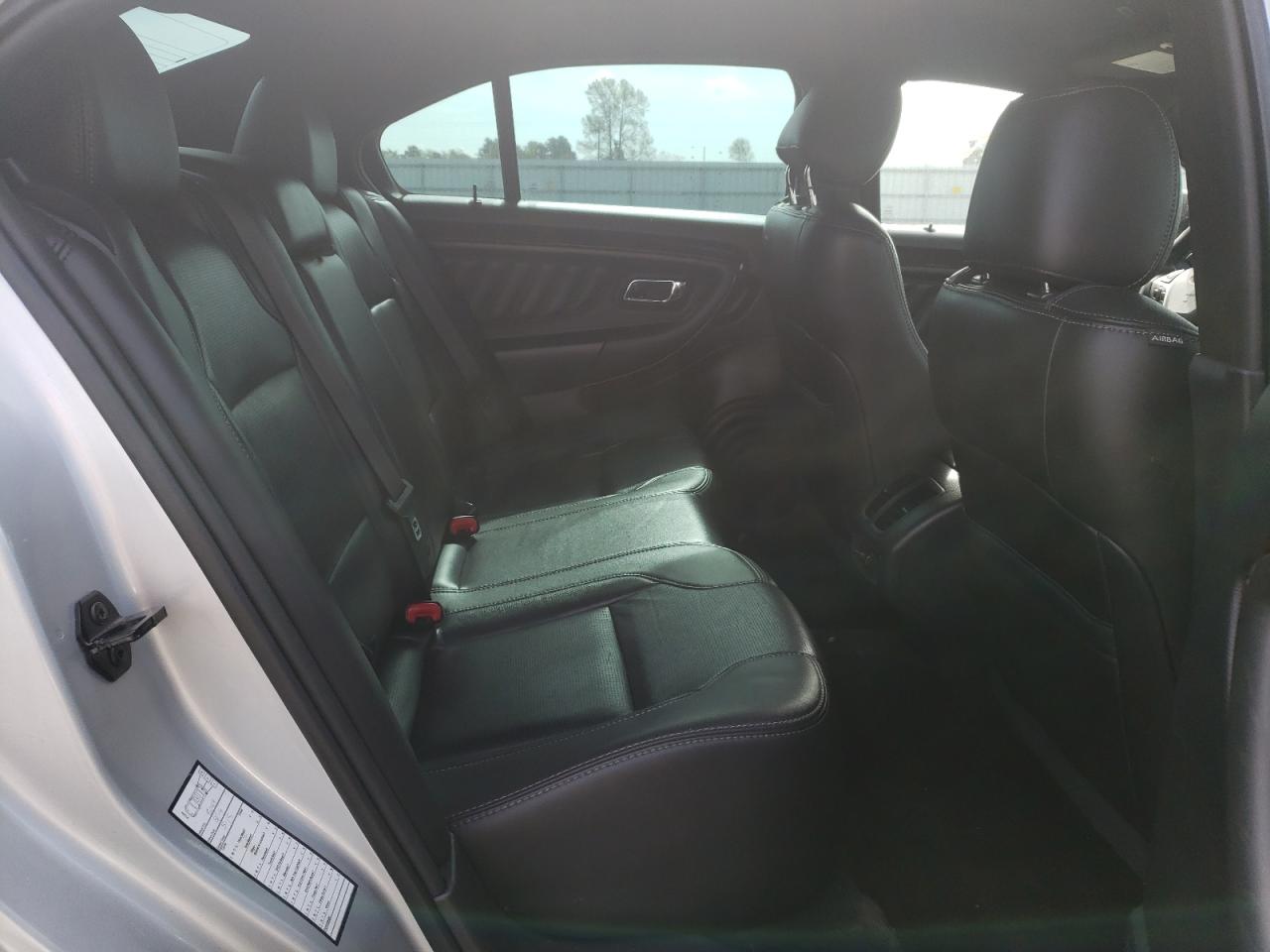 Photo 6 from auction – 2014 FORD TAURUS LIM with VIN 1FAHP2F8XEG179644
