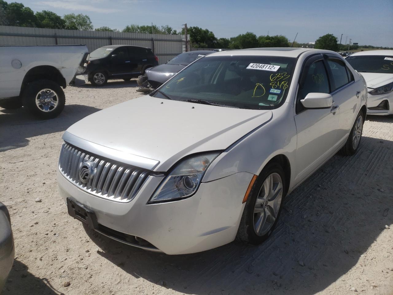 Photo 2 from auction – 2010 MERCURY MILAN with VIN 3MEHM0HA6AR633848