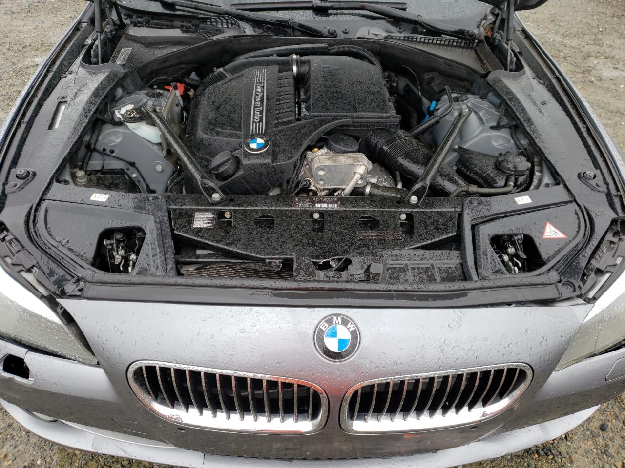 Photo 7 from auction – 2011 BMW 535 I with VIN WBAFR7C59BC800200