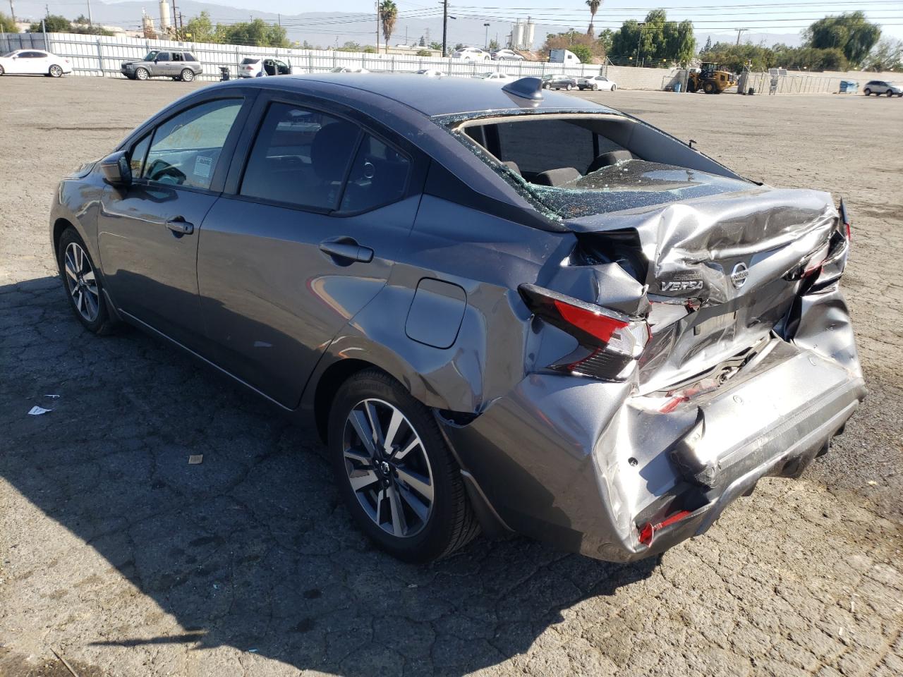 Photo 3 from auction – 2020 NISSAN VERSA with VIN 3N1CN8EV8LL850616