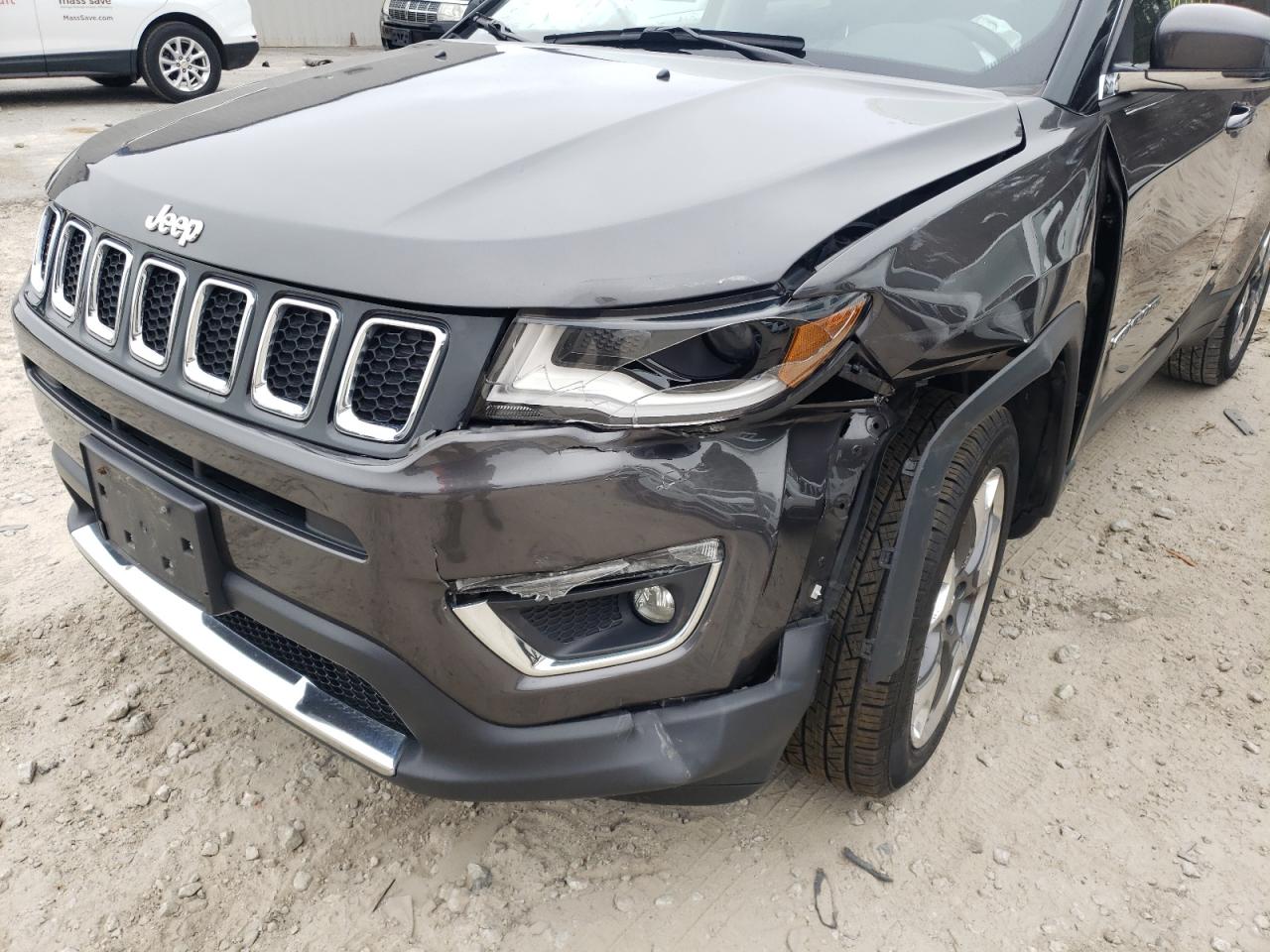 Photo 9 from auction – 2017 JEEP COMPASS LI with VIN 3C4NJDCB6HT611317