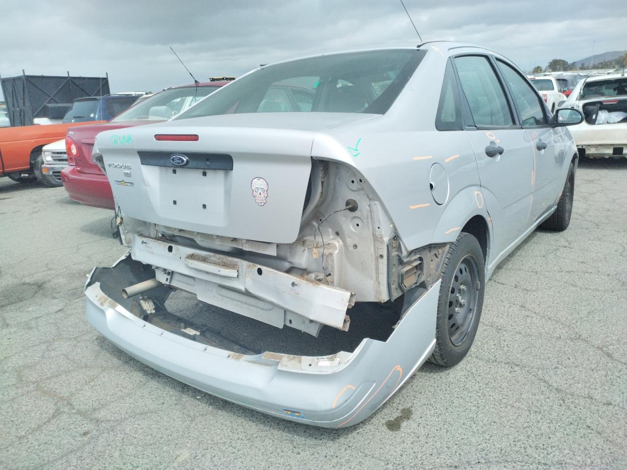 Photo 4 from auction – 2007 FORD FOCUS ZX4 with VIN 1FAFP34N37W312680