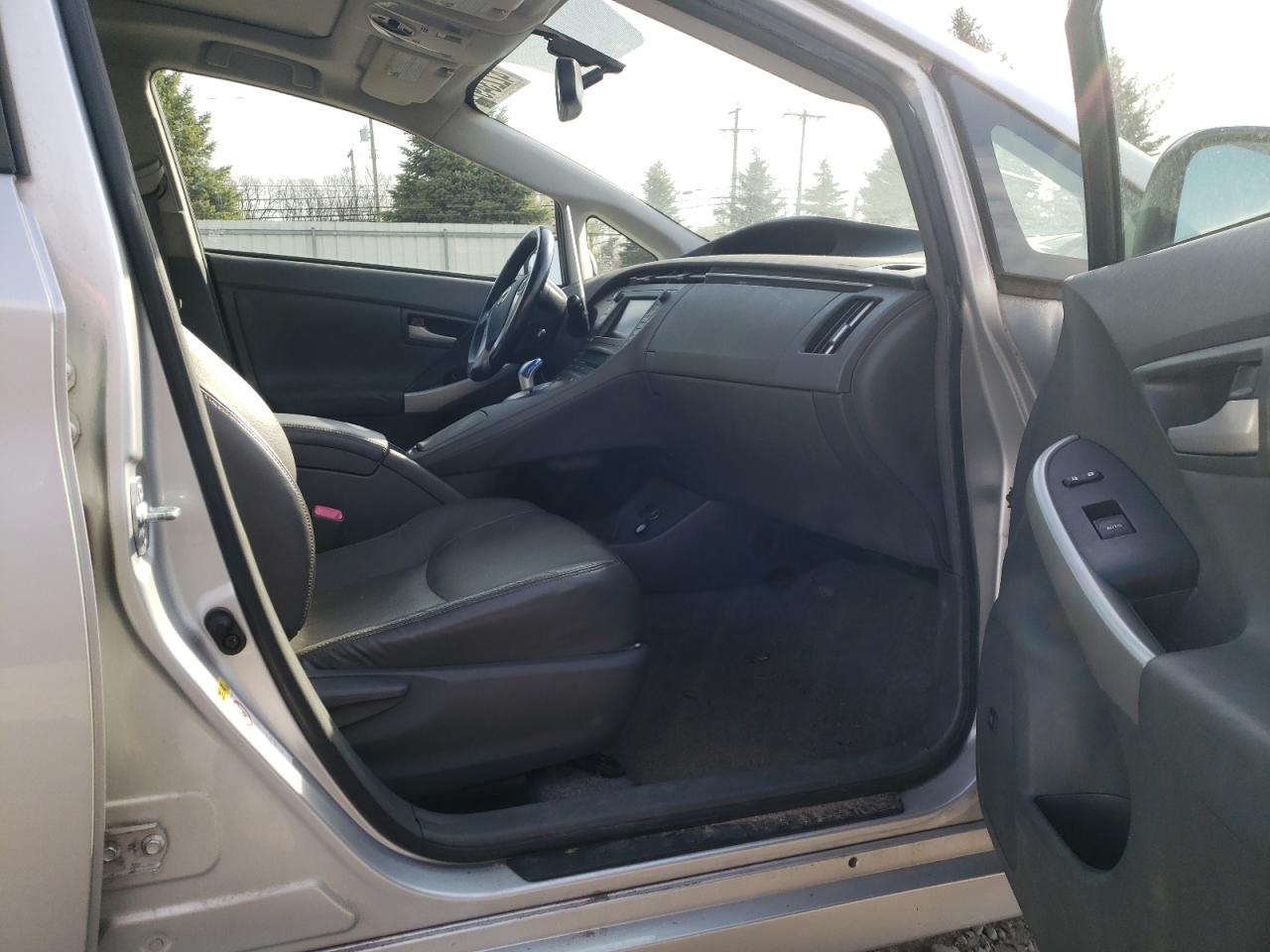 Photo 5 from auction – 2010 TOYOTA PRIUS with VIN JTDKN3DU2A0107013