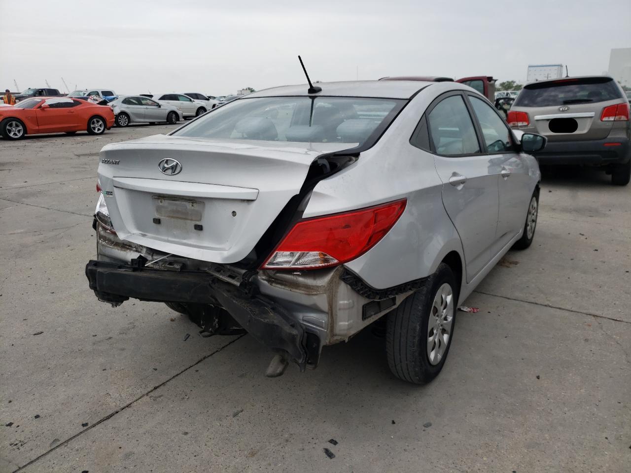 Photo 4 from auction – 2015 HYUNDAI ACCENT GLS with VIN KMHCT4AE4FU907353