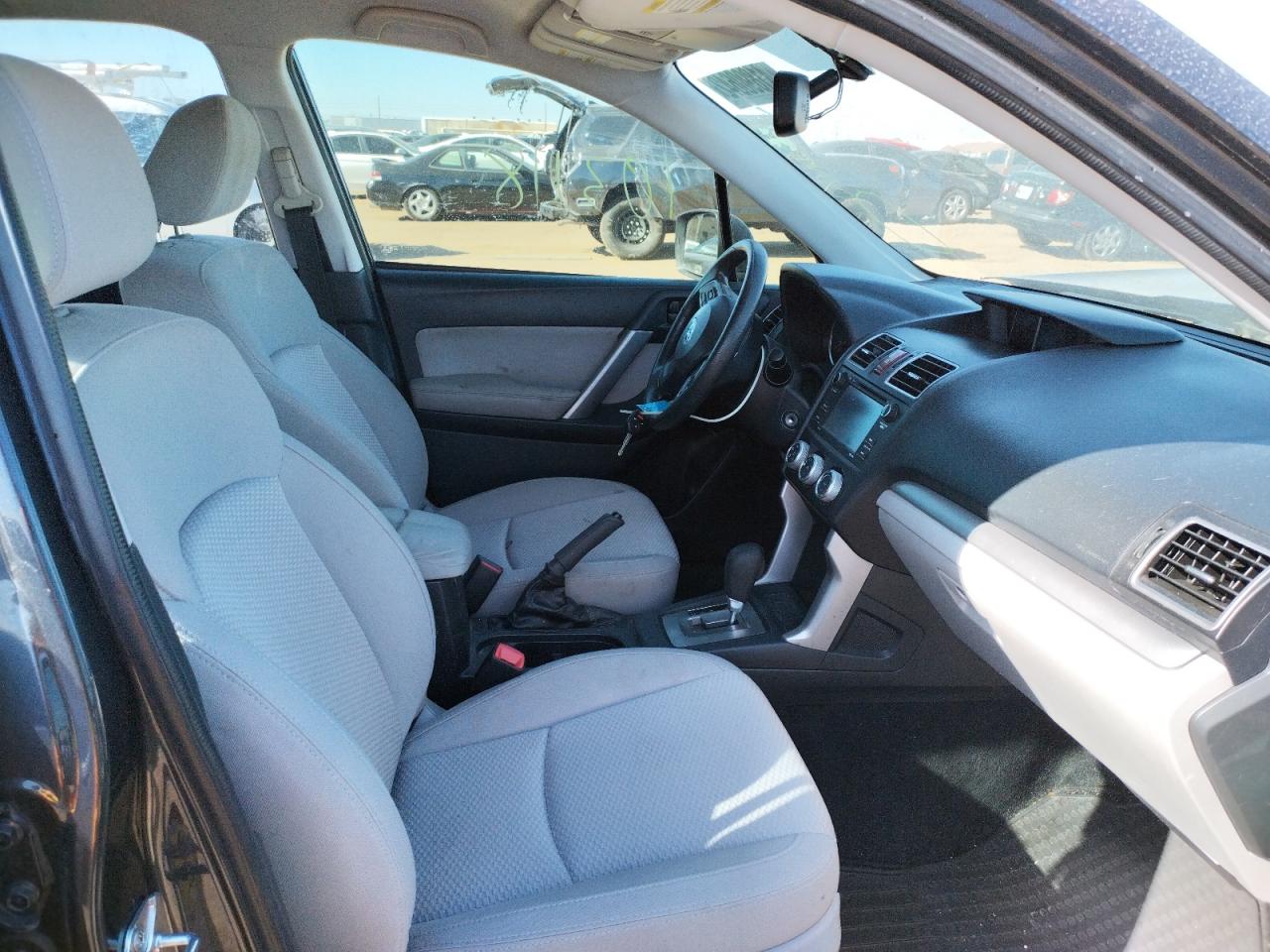 Photo 5 from auction – 2016 SUBARU FORESTER 2 with VIN JF2SJABC4GH537227