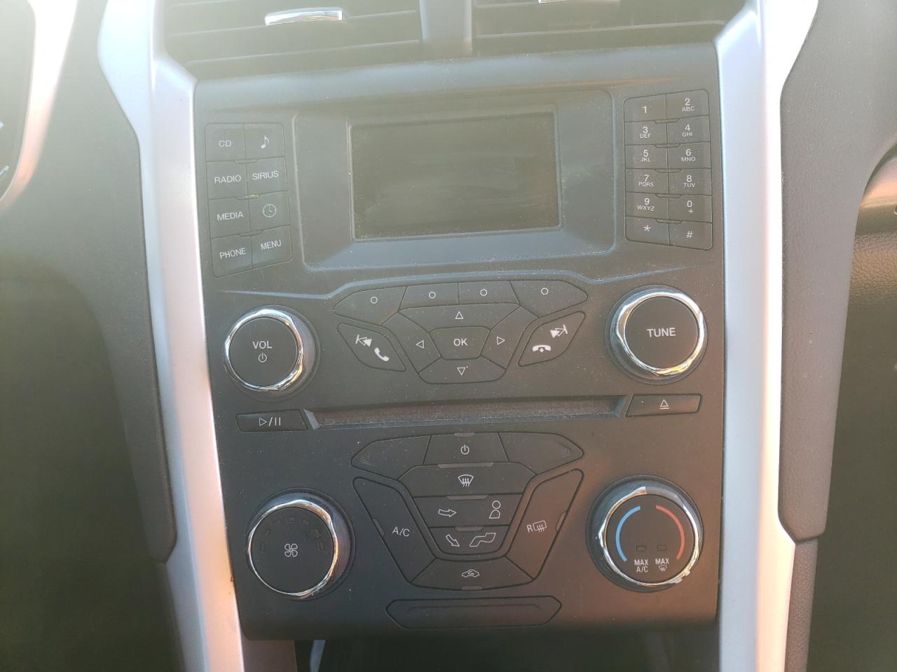 Photo 9 from auction – 2014 FORD FUSION SE with VIN 1FA6P0HD4E5371109