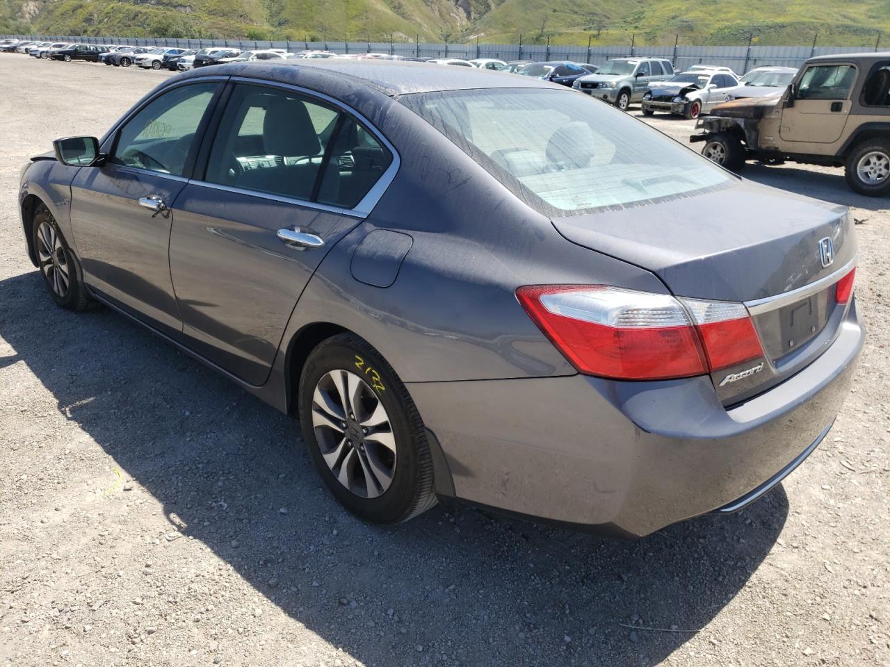 Photo 3 from auction – 2013 HONDA ACCORD with VIN 1HGCR2F38DA121750