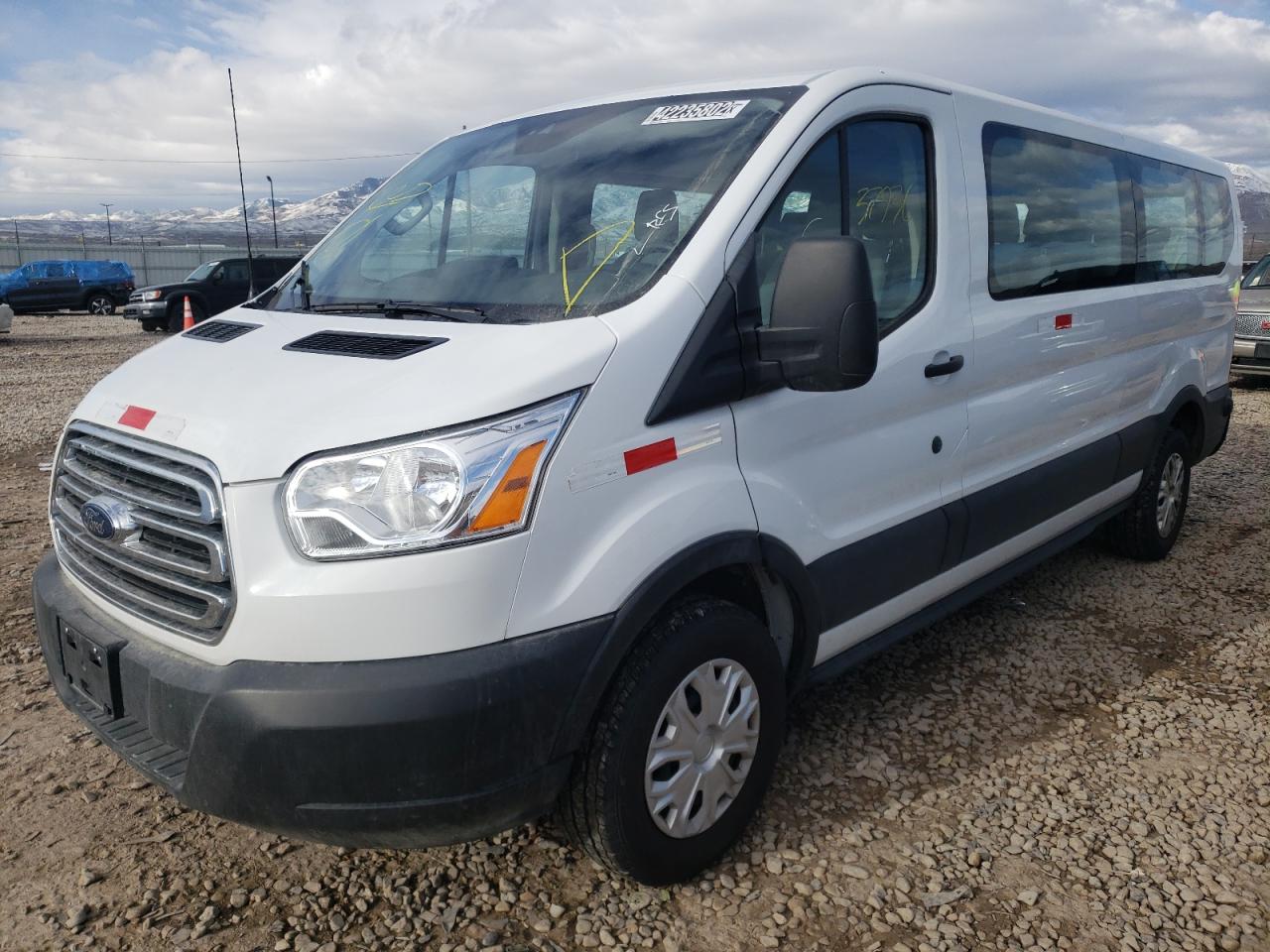 Photo 2 from auction – 2019 FORD TRANSIT T- with VIN 1FBZX2YM1KKA94830