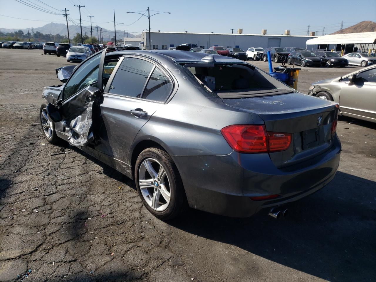 Photo 3 from auction – 2014 BMW 328 I SULE with VIN WBA3C1C50EK113182