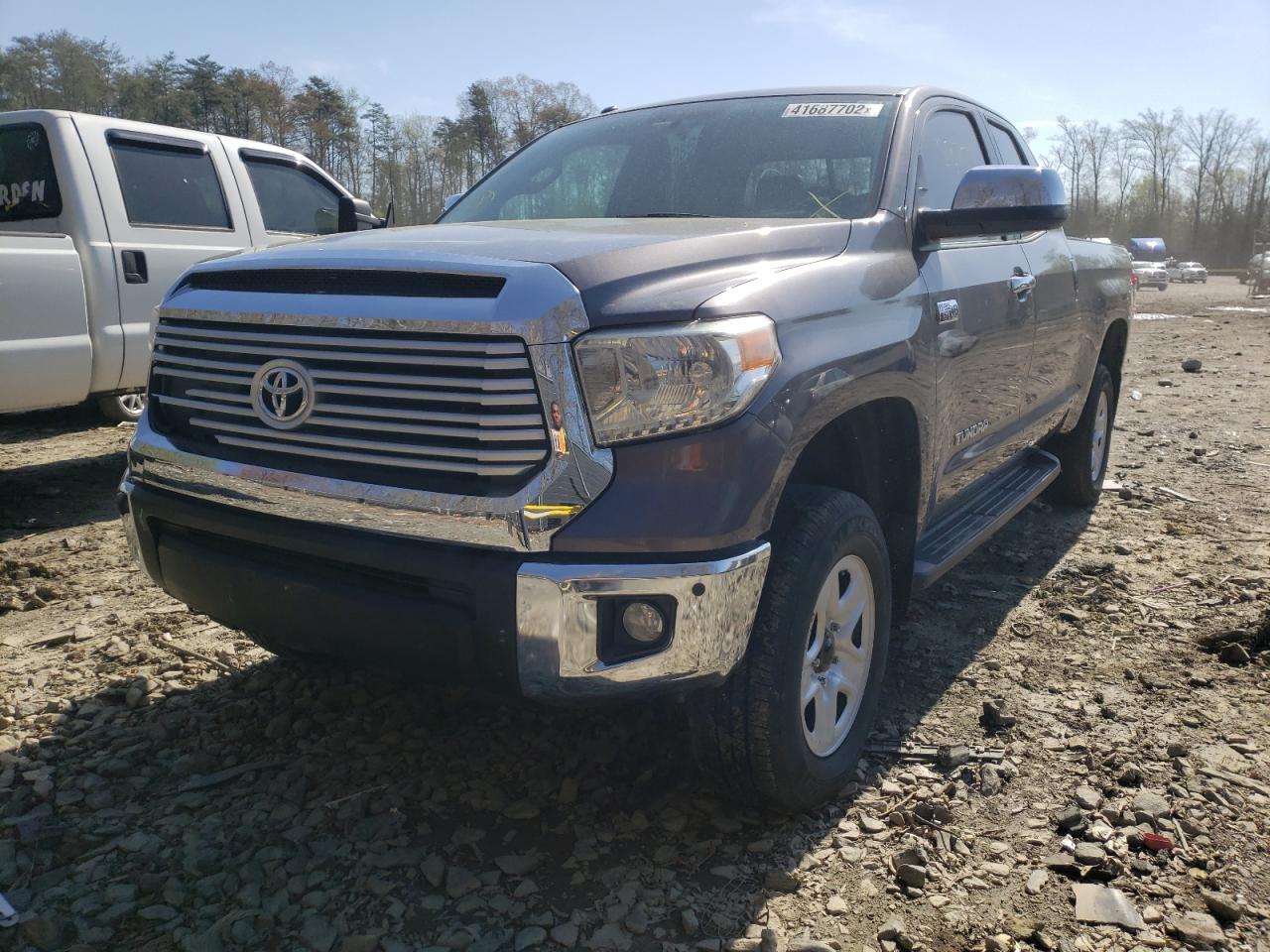 Photo 2 from auction – 2014 TOYOTA TUNDRA DOU with VIN 5TFBY5F13EX409266