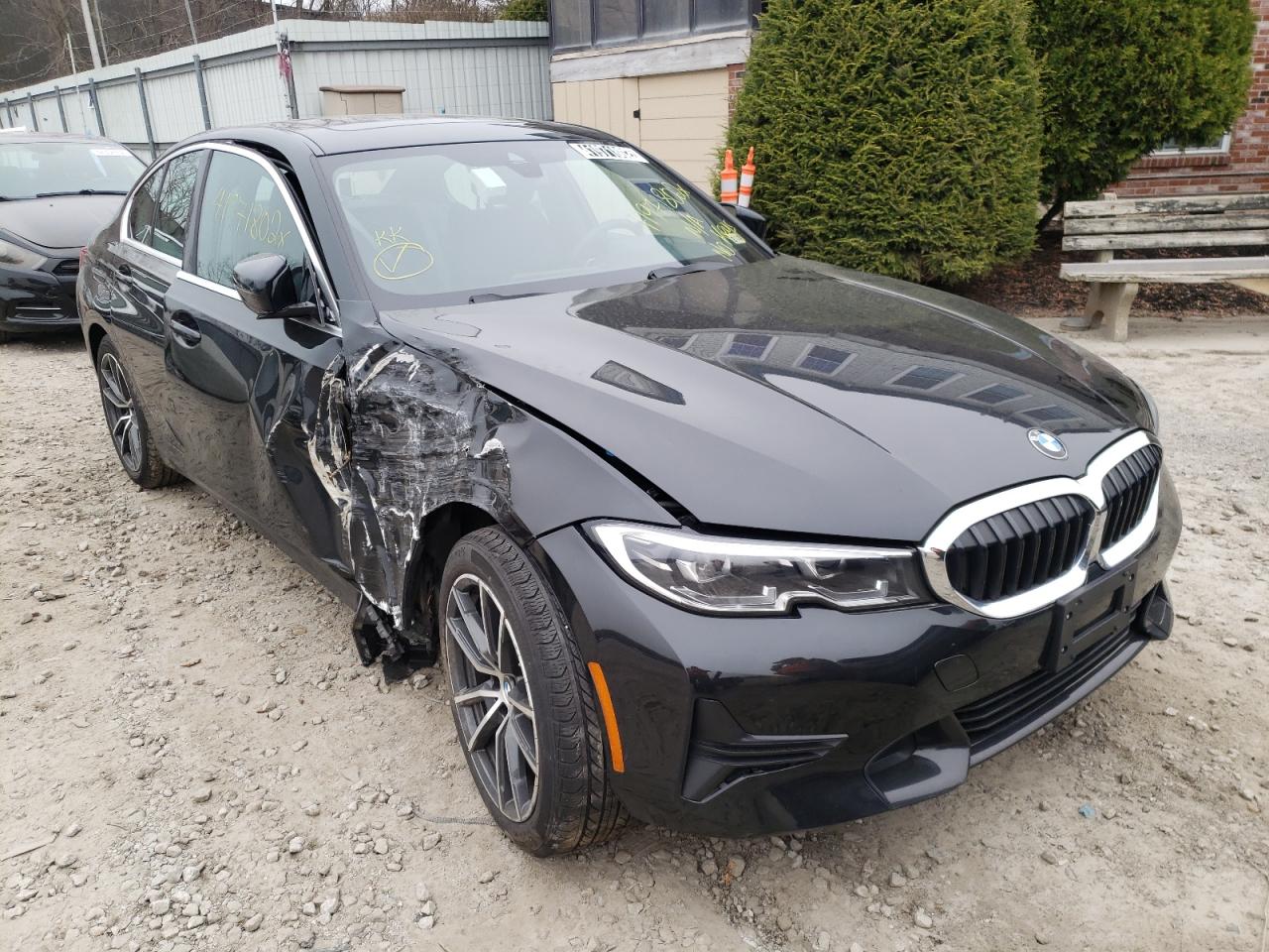 BMW 330XI 2021 with VIN 3MW5R7J03M8C07672 - Photo from auction