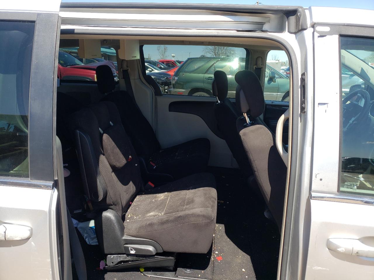 Photo 6 from auction – 2012 DODGE GRAND CARA with VIN 2C4RDGDG0CR171966