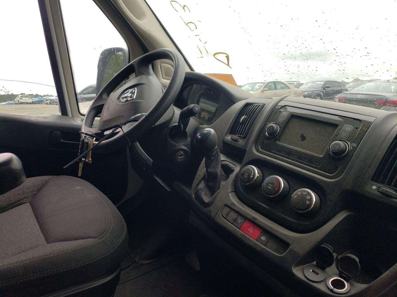 Photo 9 from auction – 2019 RAM PROMASTER with VIN 3C6TRVBG2KE554006