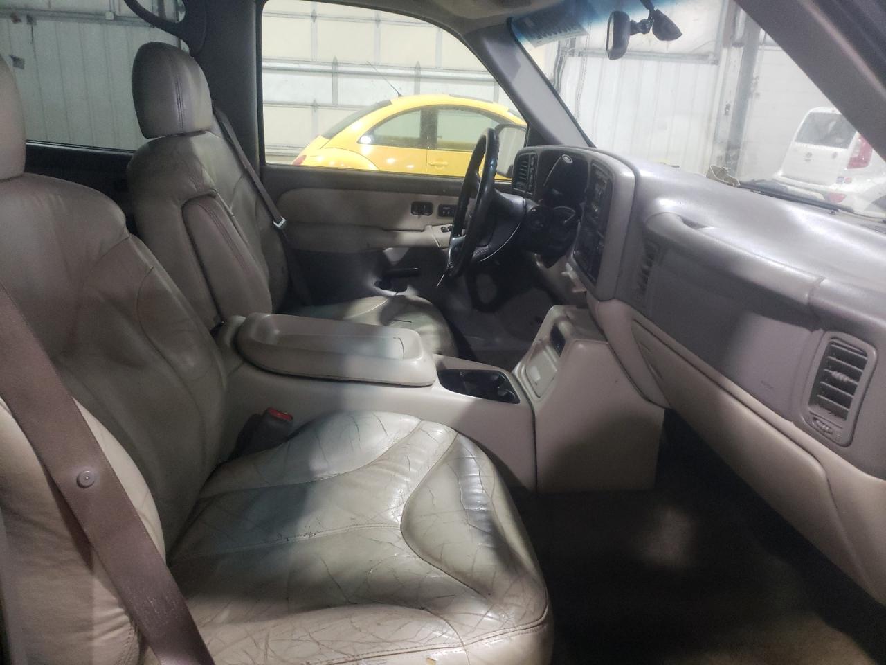 Photo 5 from auction – 2001 GMC YUKON with VIN 1GKEK13T31J143942
