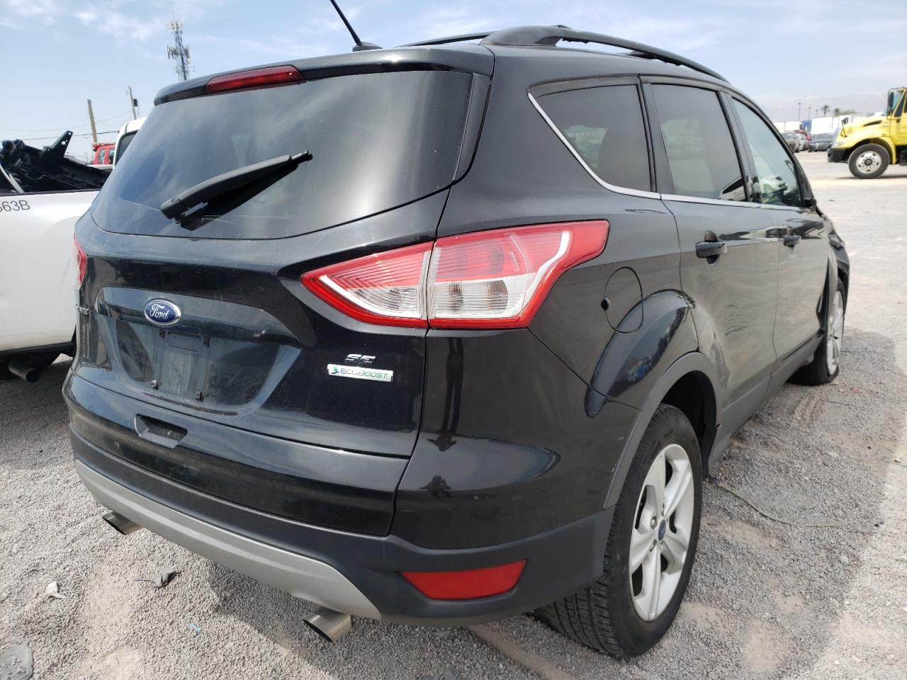 Photo 4 from auction – 2013 FORD ESCAPE SE with VIN 1FMCU0GX3DUC55174
