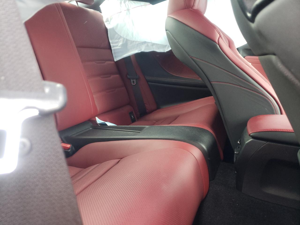 Photo 6 from auction – 2015 LEXUS RC 350 with VIN JTHSE5BC6F5002487