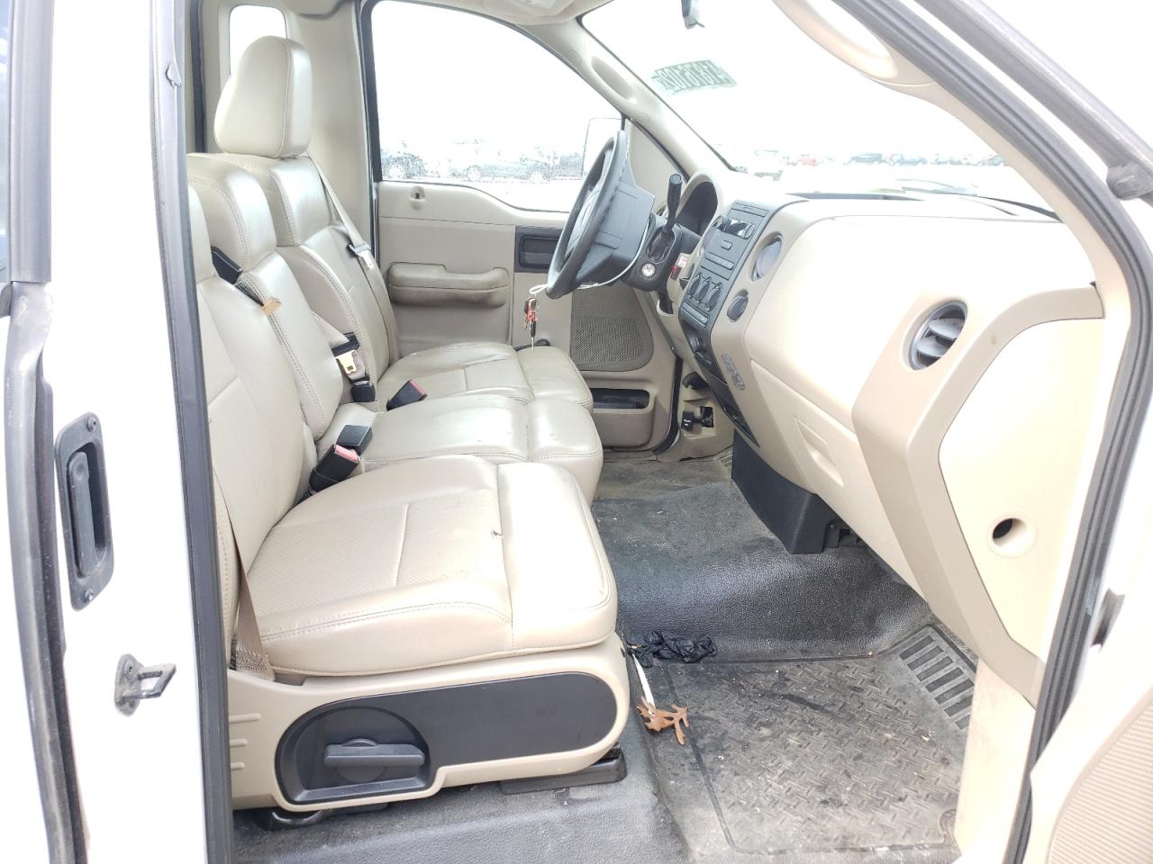 Photo 5 from auction – 2007 FORD F150 with VIN 1FTRF12W67KD54052