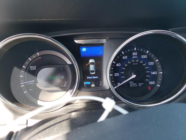 Photo 8 from auction – 2013 HYUNDAI SONATA HYB with VIN KMHEC4A46DA065081
