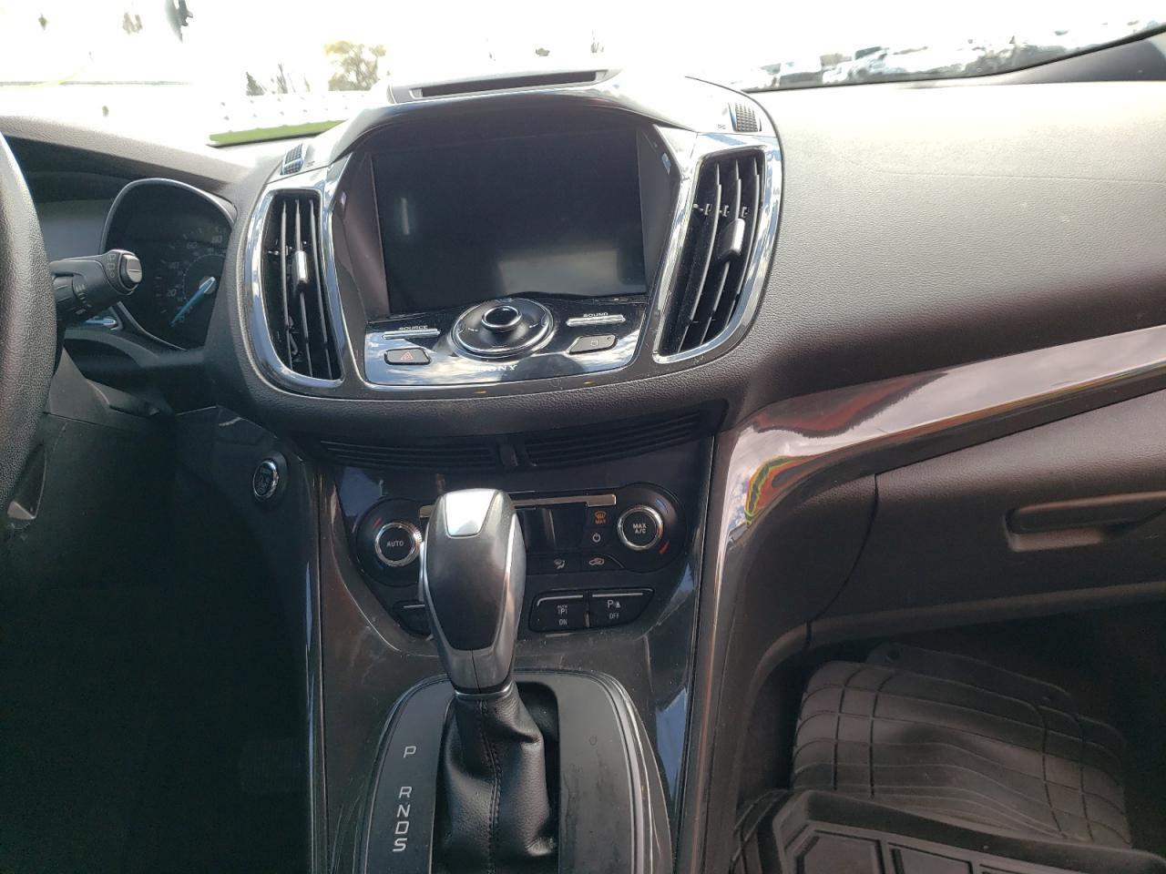 Photo 9 from auction – 2016 FORD ESCAPE TIT with VIN 1FMCU9J91GUC07367