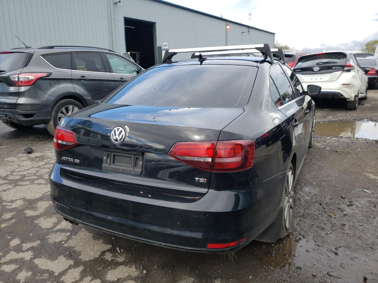 Photo 4 from auction – 2017 VOLKSWAGEN JETTA SE with VIN 3VWDB7AJ0HM270864