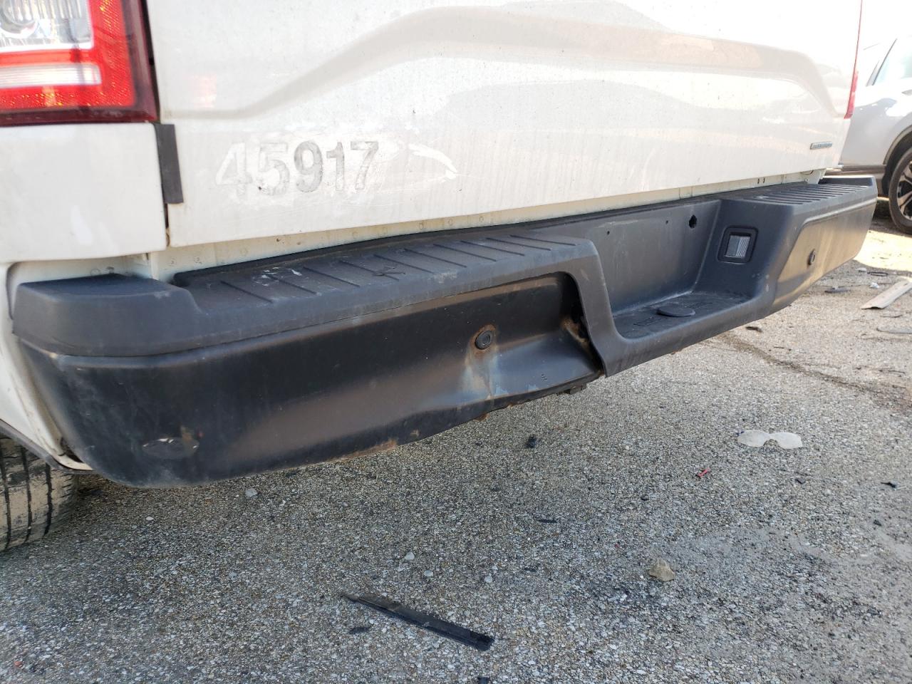 Photo 9 from auction – 2016 FORD F150 with VIN 1FTMF1C87GKE79409