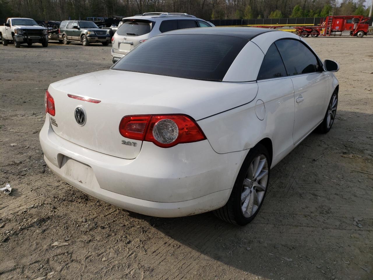 Photo 4 from auction – 2007 VOLKSWAGEN EOS 2.0T S with VIN WVWDA71F17V032561