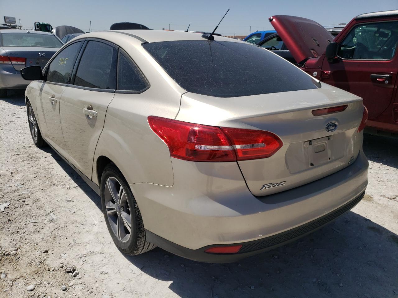 Zdjęcie 3 z aukcji – 2018 FORD FOCUS SE z VIN 1FADP3FE1JL203938
