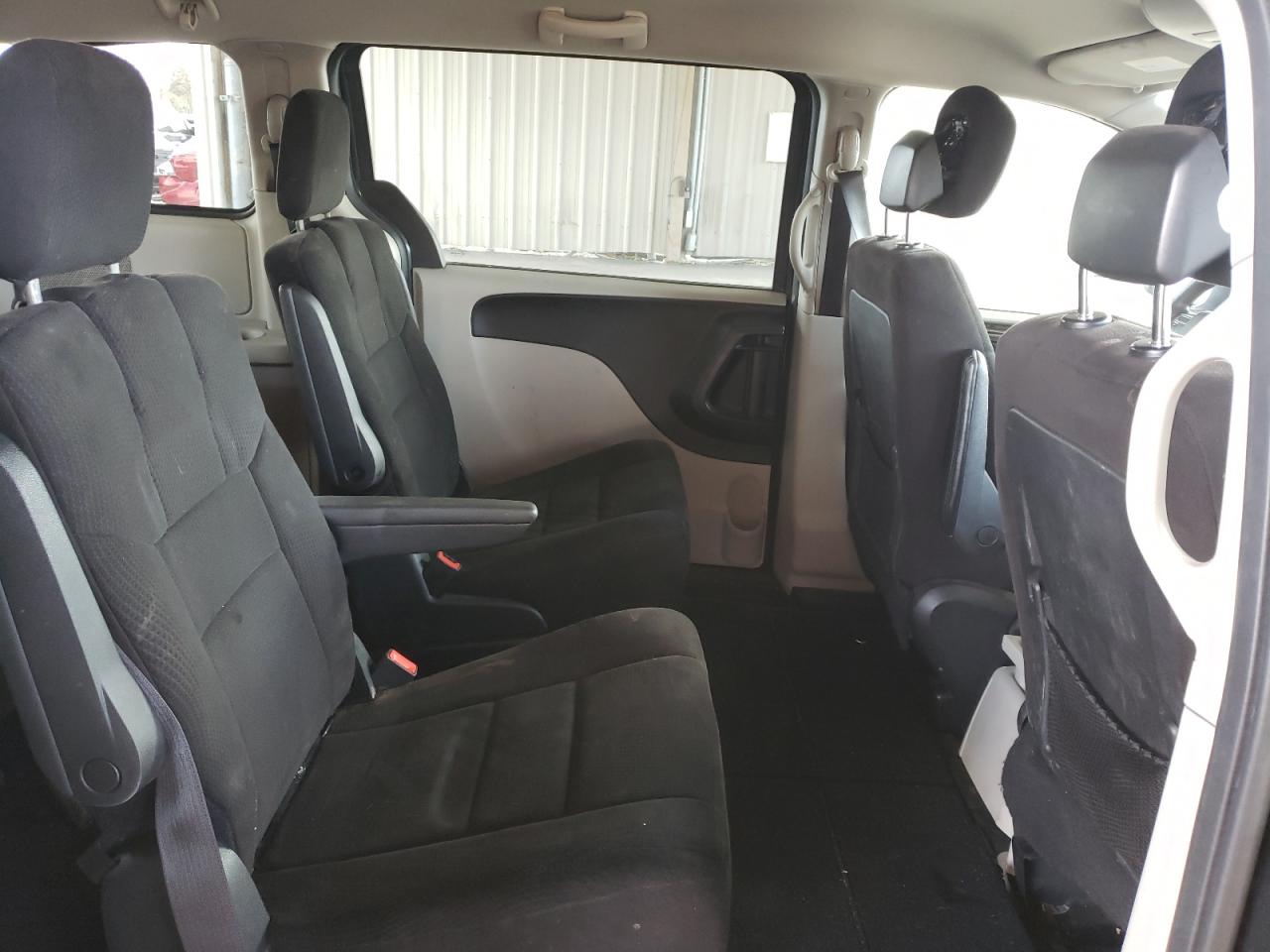 Photo 6 from auction – 2012 DODGE GRAND CARA with VIN 2C4RDGBG1CR155746