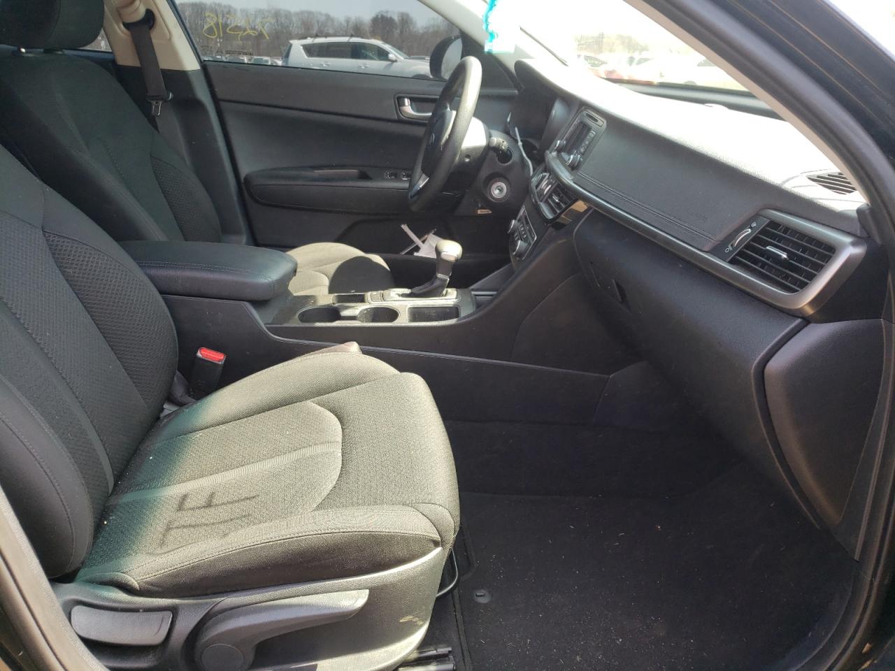 Photo 5 from auction – 2017 KIA OPTIMA LX with VIN KNAGT4L33H5154183