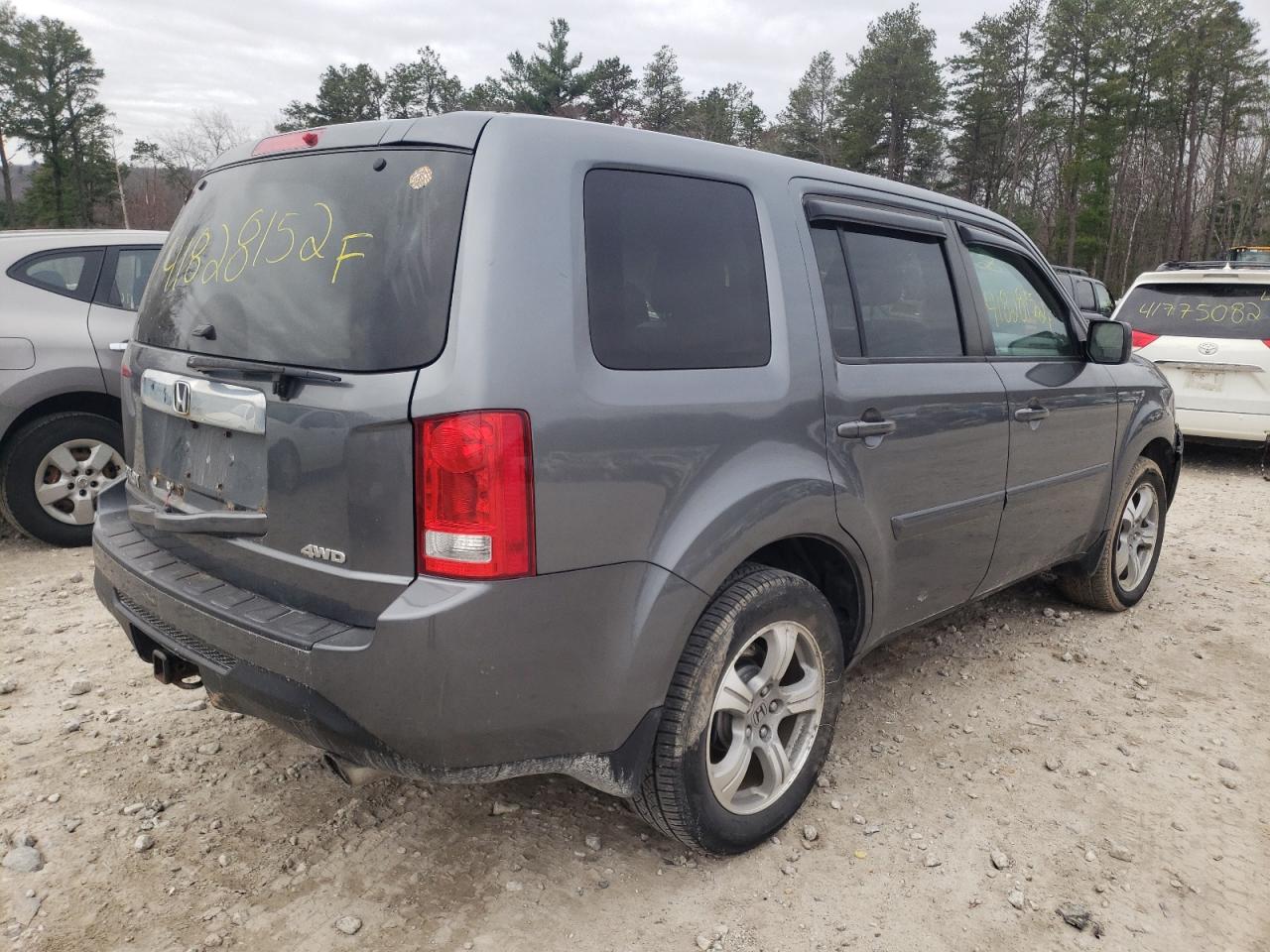 Photo 4 from auction – 2013 HONDA PILOT EX with VIN 5FNYF4H42DB067433
