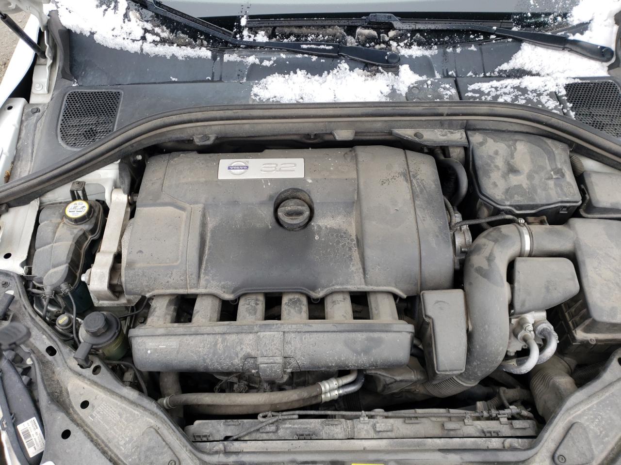 Photo 7 from auction – 2012 VOLVO XC60 3.2 with VIN YV4940DZ2C2290493