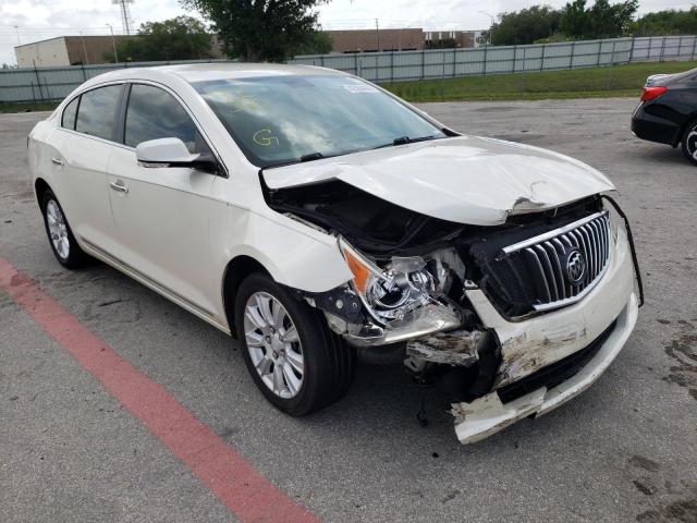 BUICK LACROSSE 2013 with VIN 1G4GC5ER8DF285040 - Photo from auction
