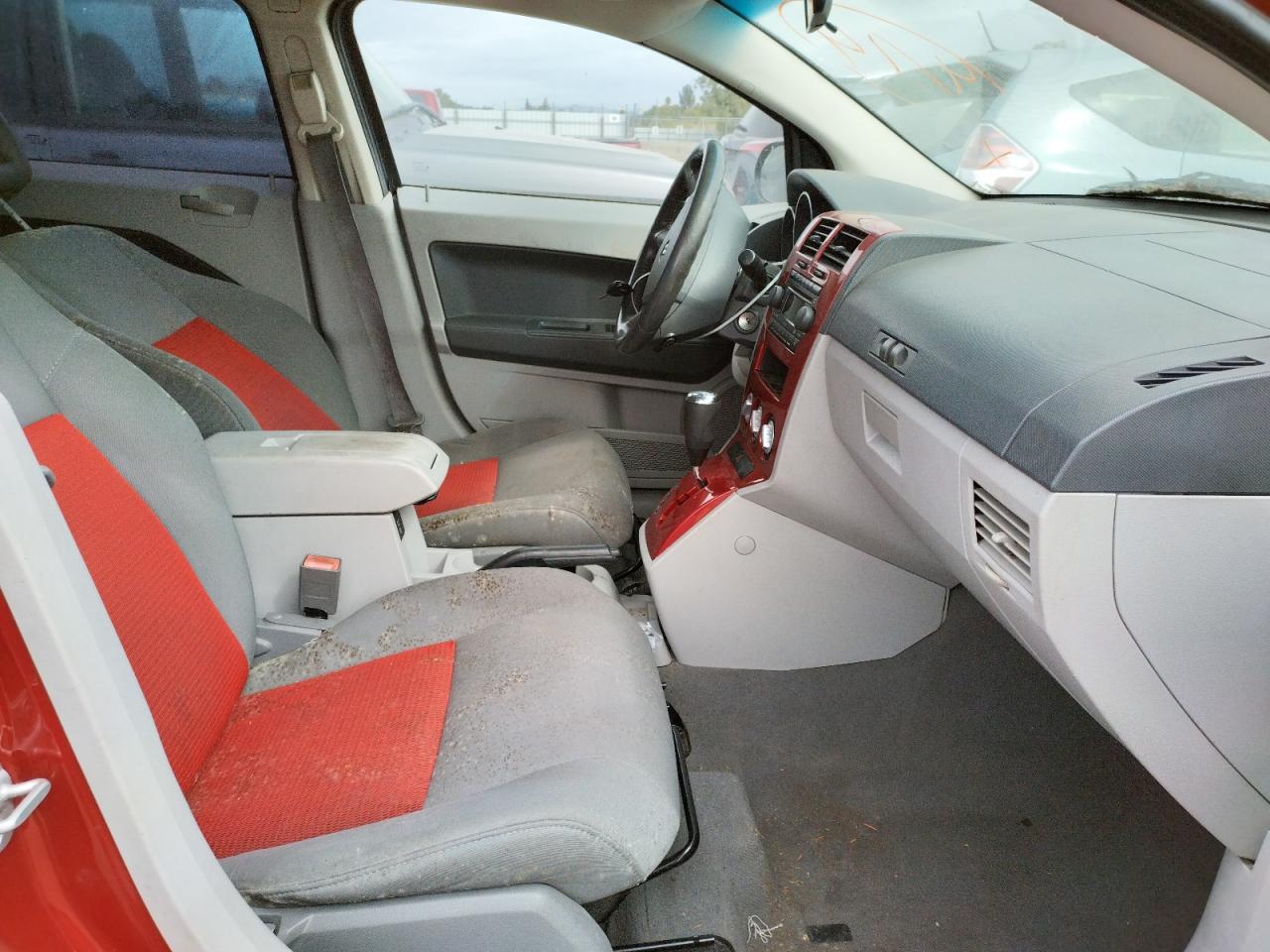 Photo 5 from auction – 2007 DODGE CALIBER SX with VIN 1B3HB48B47D104487