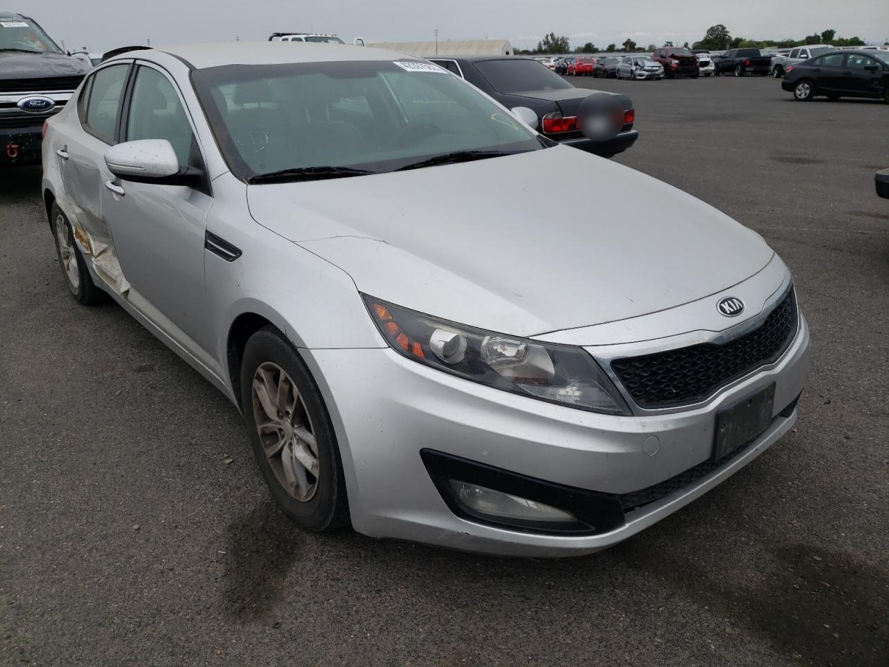 صورة رقم 1 من المزاد - 2013 KIA OPTIMA LX مع VIN KNAGM4A77D5372642