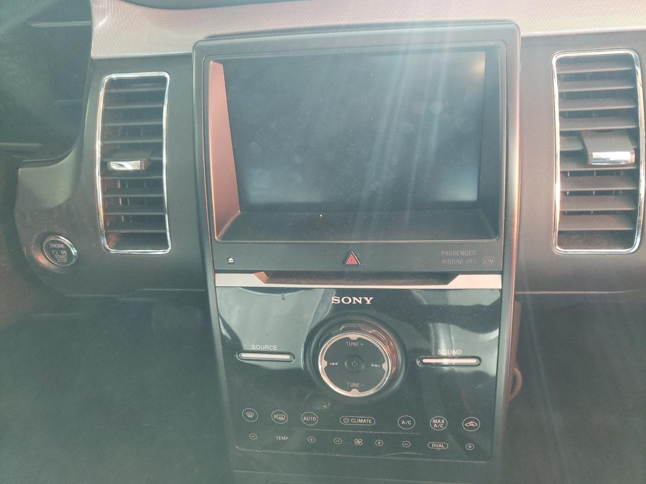 Photo 9 from auction – 2013 FORD FLEX LIMIT with VIN 2FMHK6DT9DBD00978