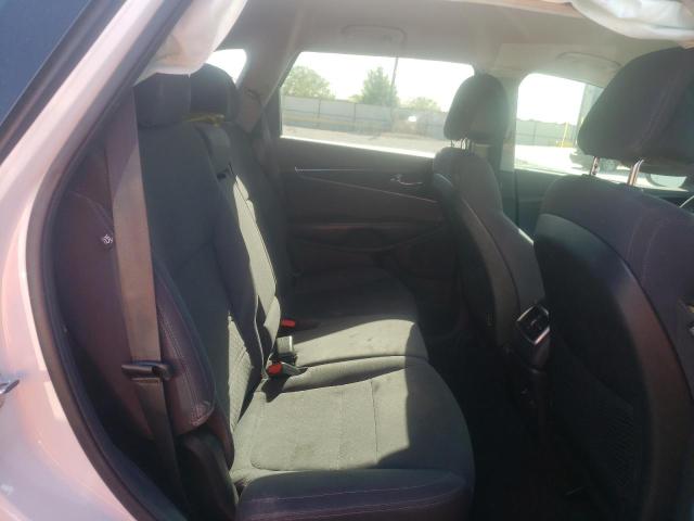 Photo 6 from auction – 2016 KIA SORENTO LX with VIN 5XYPG4A34GG170876