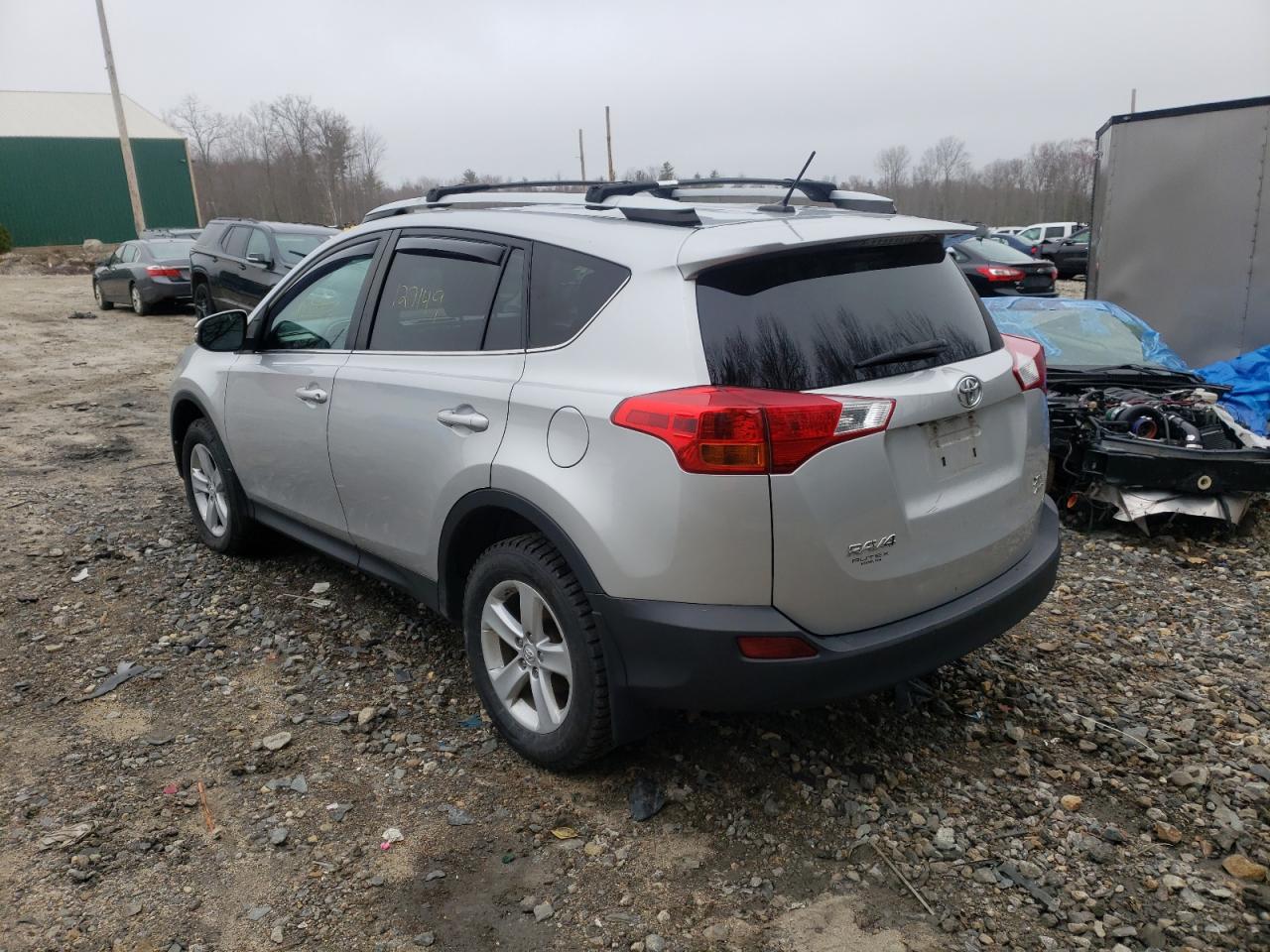 Photo 3 from auction – 2013 TOYOTA RAV4 XLE with VIN 2T3RFREV5DW044916