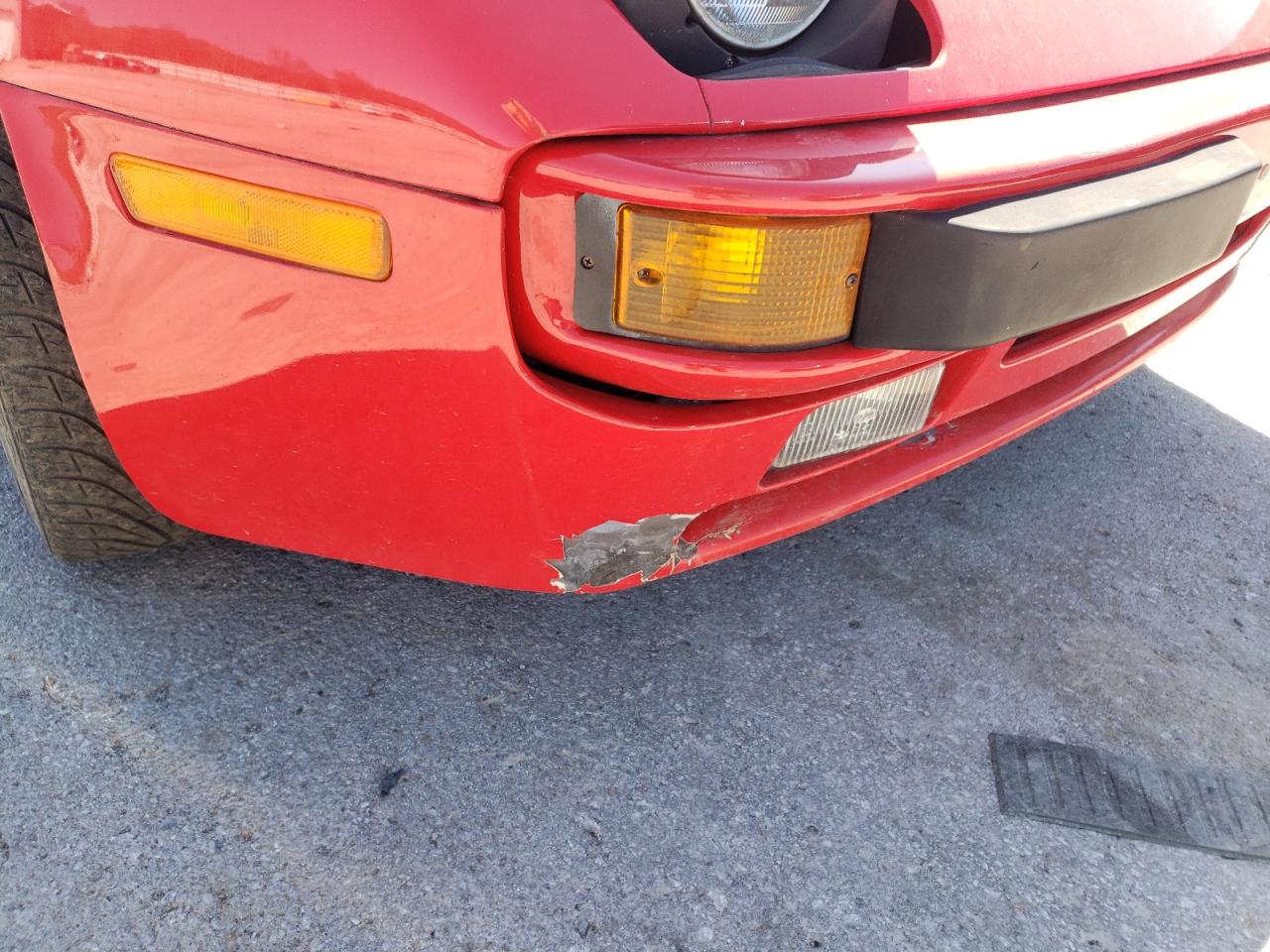 Photo 9 from auction – 1987 PORSCHE 944 with VIN WP0AB0949HN477240
