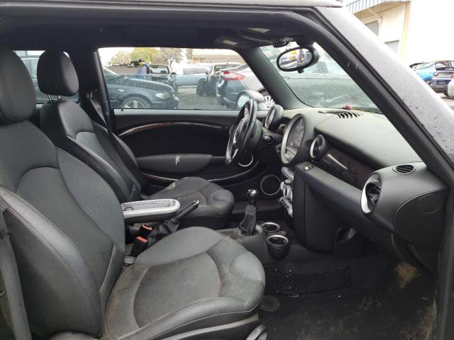 Photo 5 from auction – 2010 MINI COOPER with VIN WMWMM3C53ATP75940