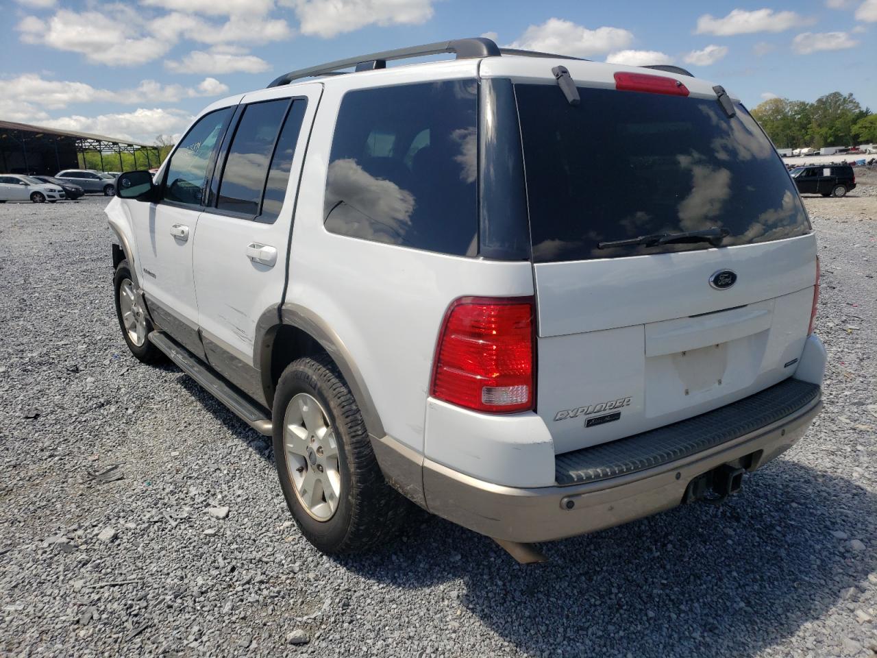 Photo 3 from auction – 2004 FORD EXPLORER E with VIN 1FMDU74KX4ZA59256