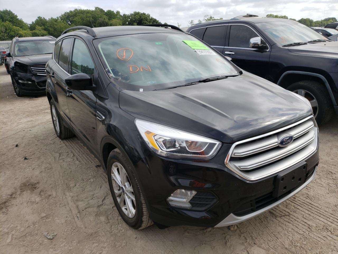 FORD ESCAPE SEL 2018 with VIN 1FMCU0HD7JUC79302 - Photo from auction