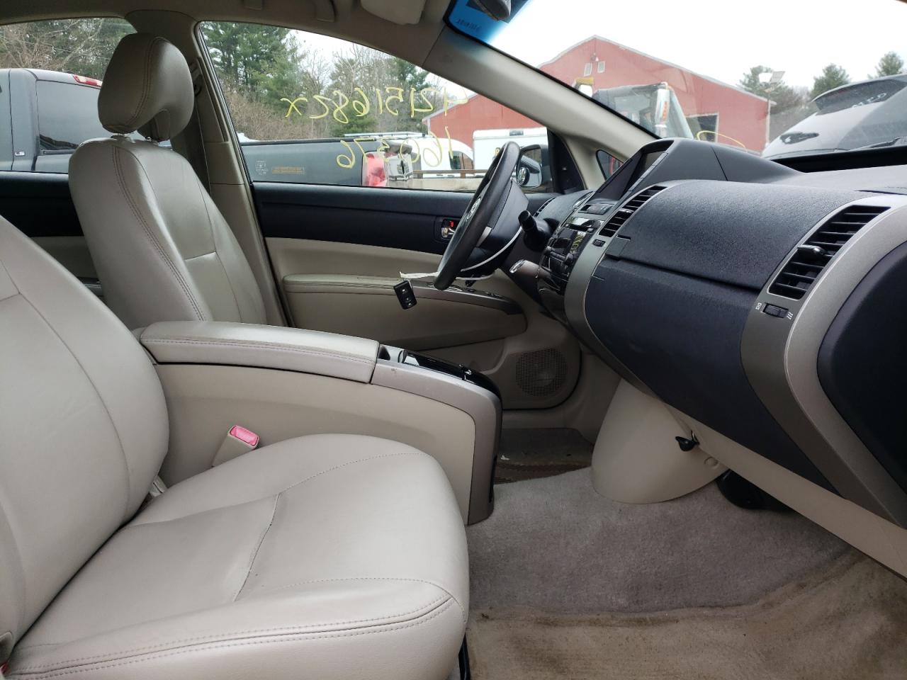 Photo 5 from auction – 2006 TOYOTA PRIUS with VIN JTDKB20U167065182
