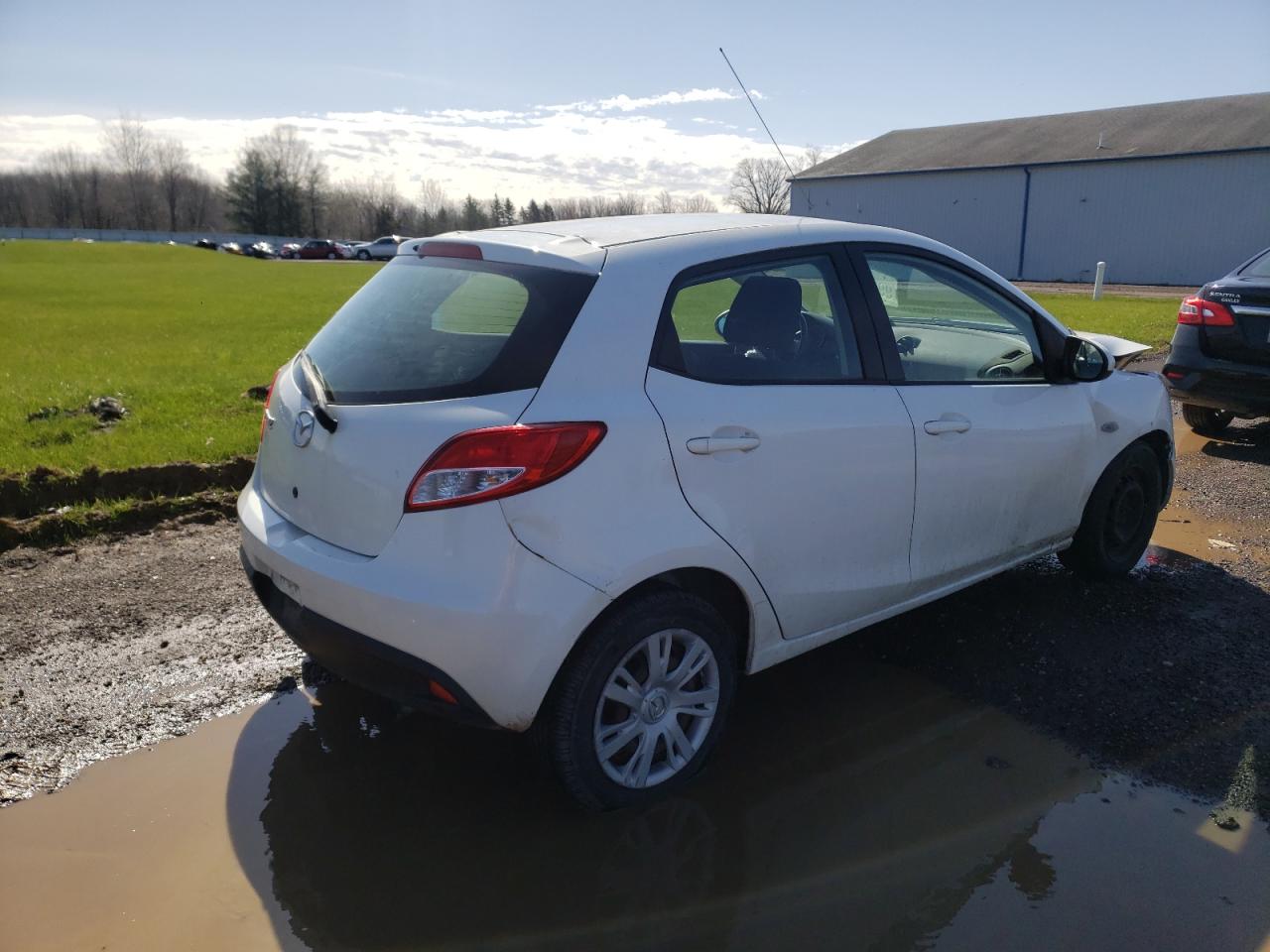 Photo 4 from auction – 2014 MAZDA MAZDA2 SPO with VIN JM1DE1KYXE0185662