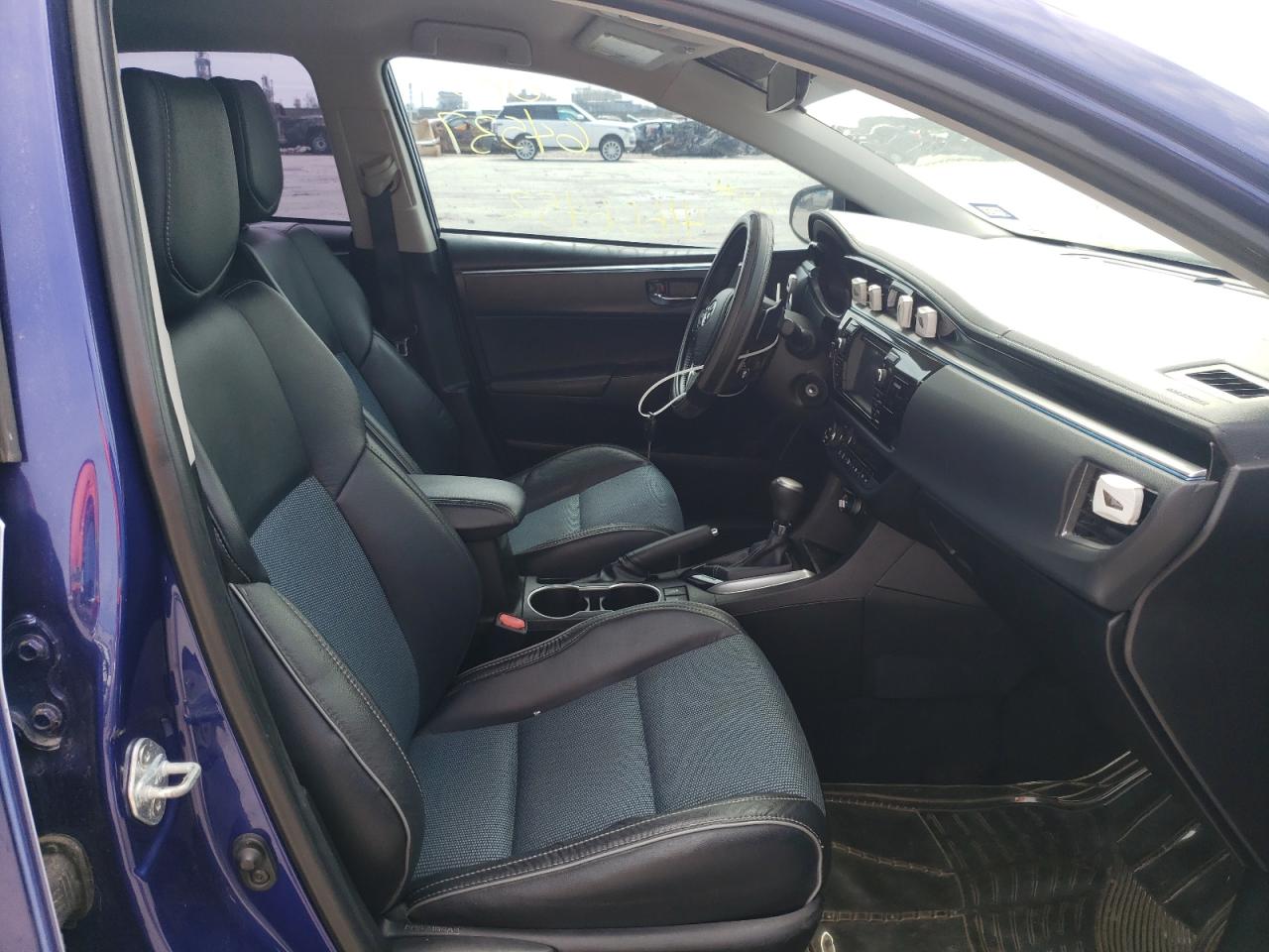 Photo 5 from auction – 2015 TOYOTA COROLLA L with VIN 5YFBURHE6FP180312