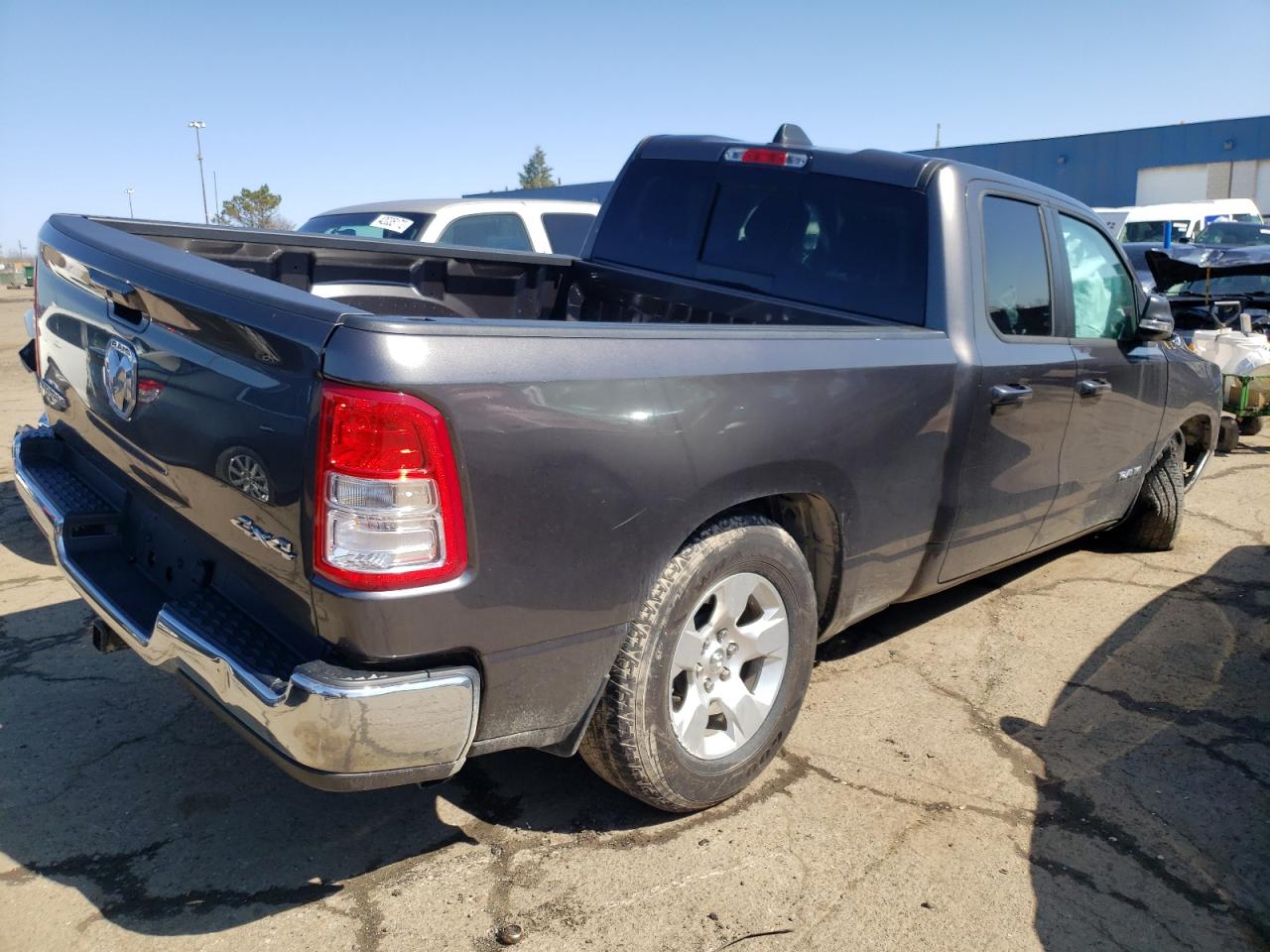 Photo 4 from auction – 2021 RAM 1500 BIG H with VIN 1C6RRFBG8MN699470