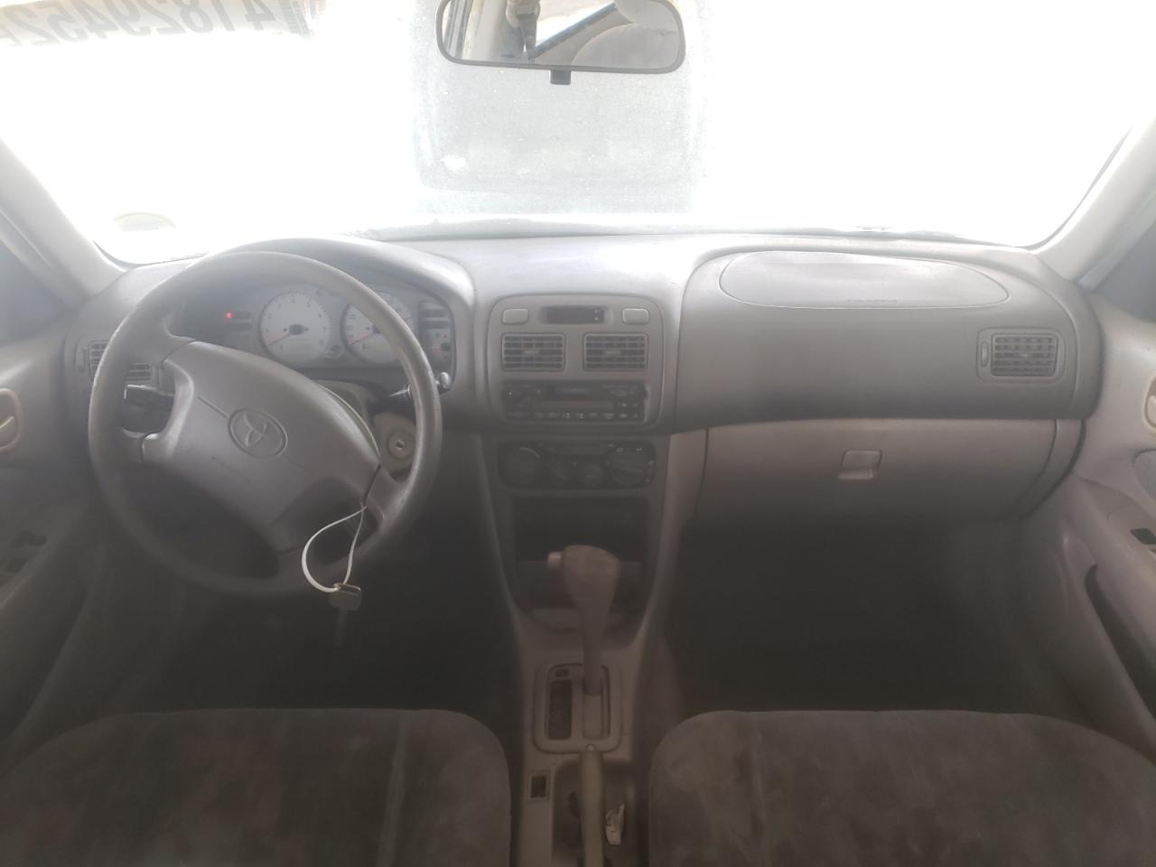 Zdjęcie 9 z aukcji – 2000 TOYOTA COROLLA VE z VIN 2T1BR12E6YC281039