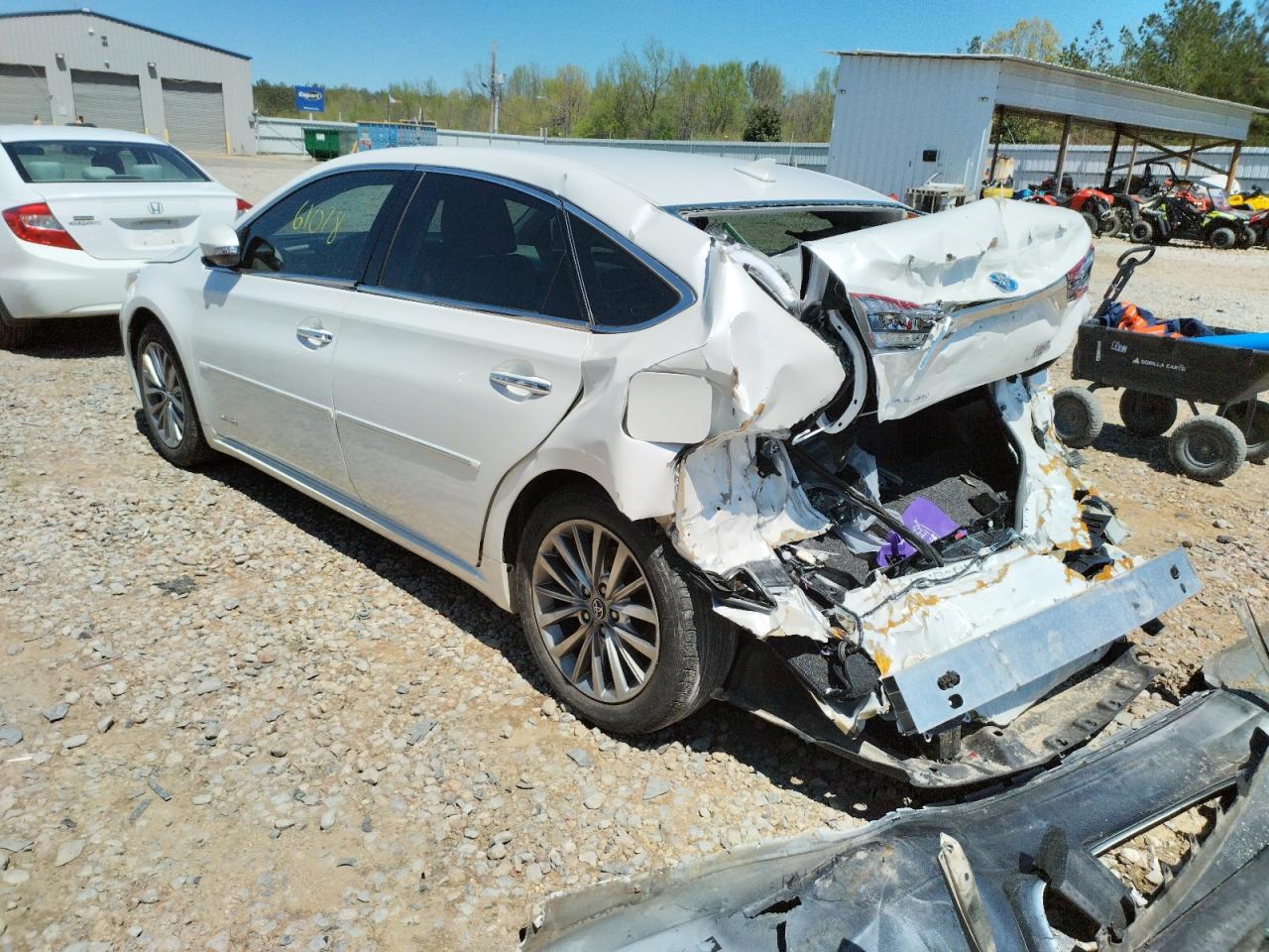 Photo 3 from auction – 2016 TOYOTA AVALON HYB with VIN 4T1BD1EB0GU051669