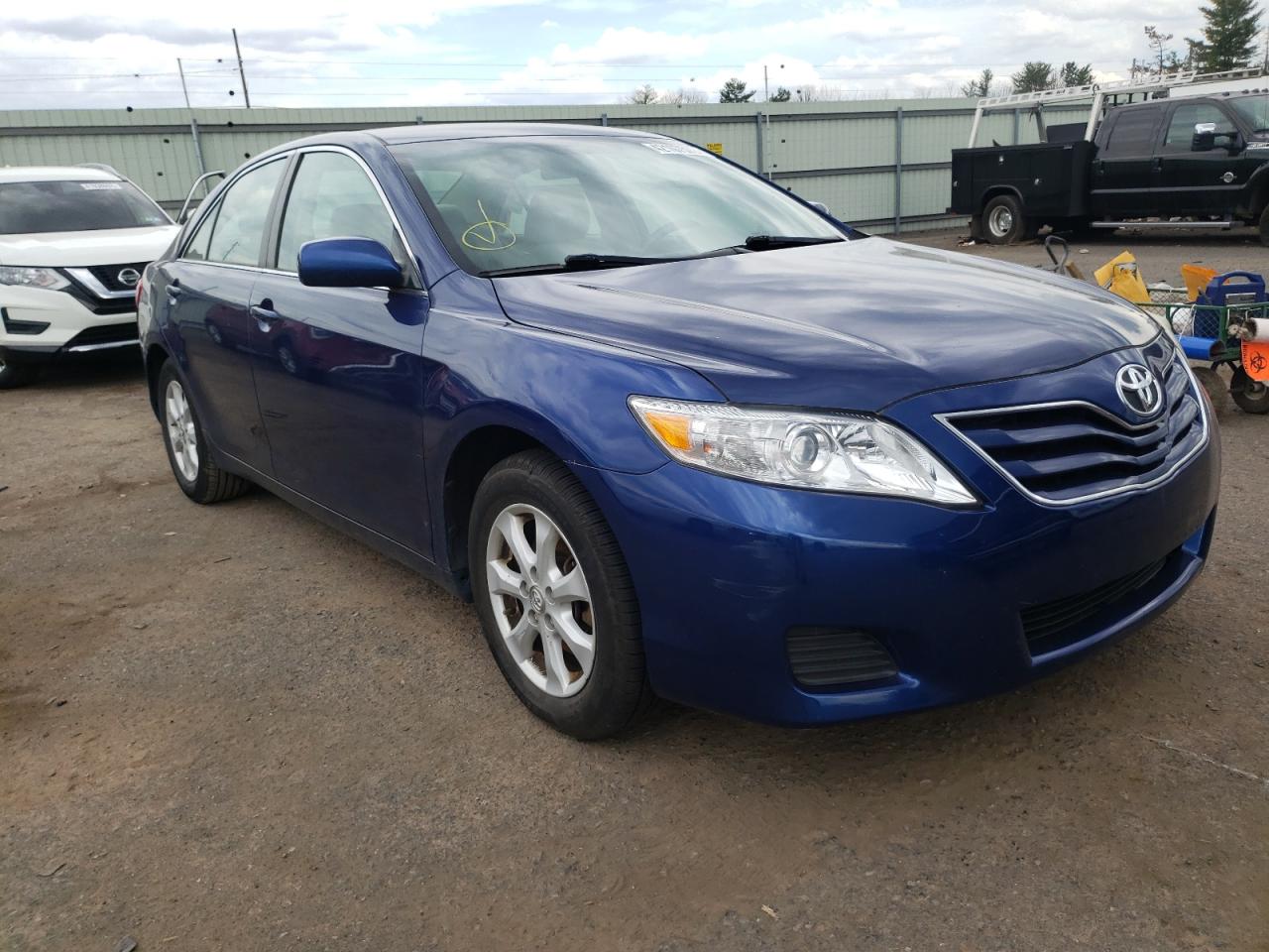 TOYOTA CAMRY BASE 2011 with VIN 4T1BF3EK3BU621811 - Photo from auction